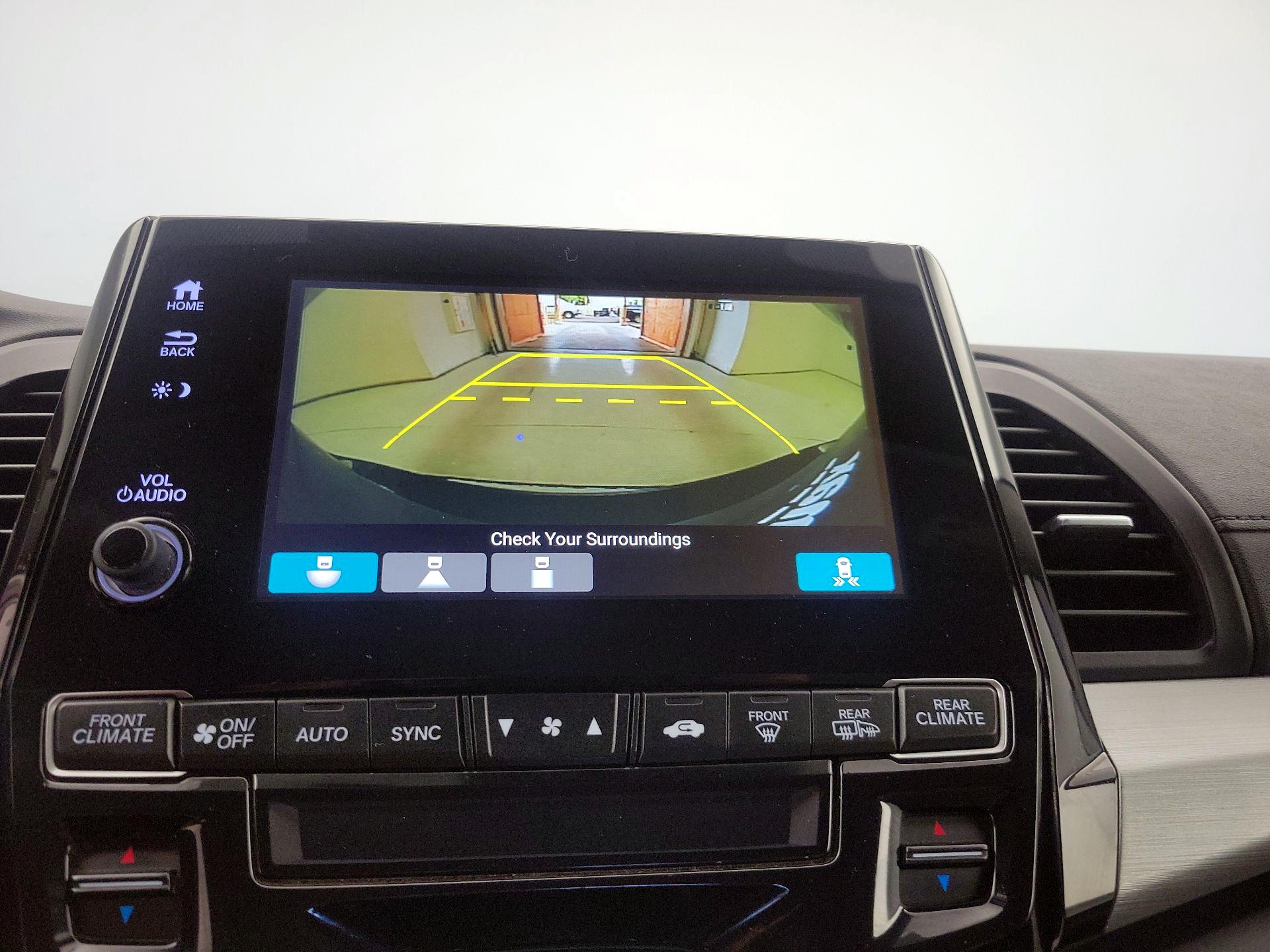 Thumbnail: 2018 Honda Odyssey - 15