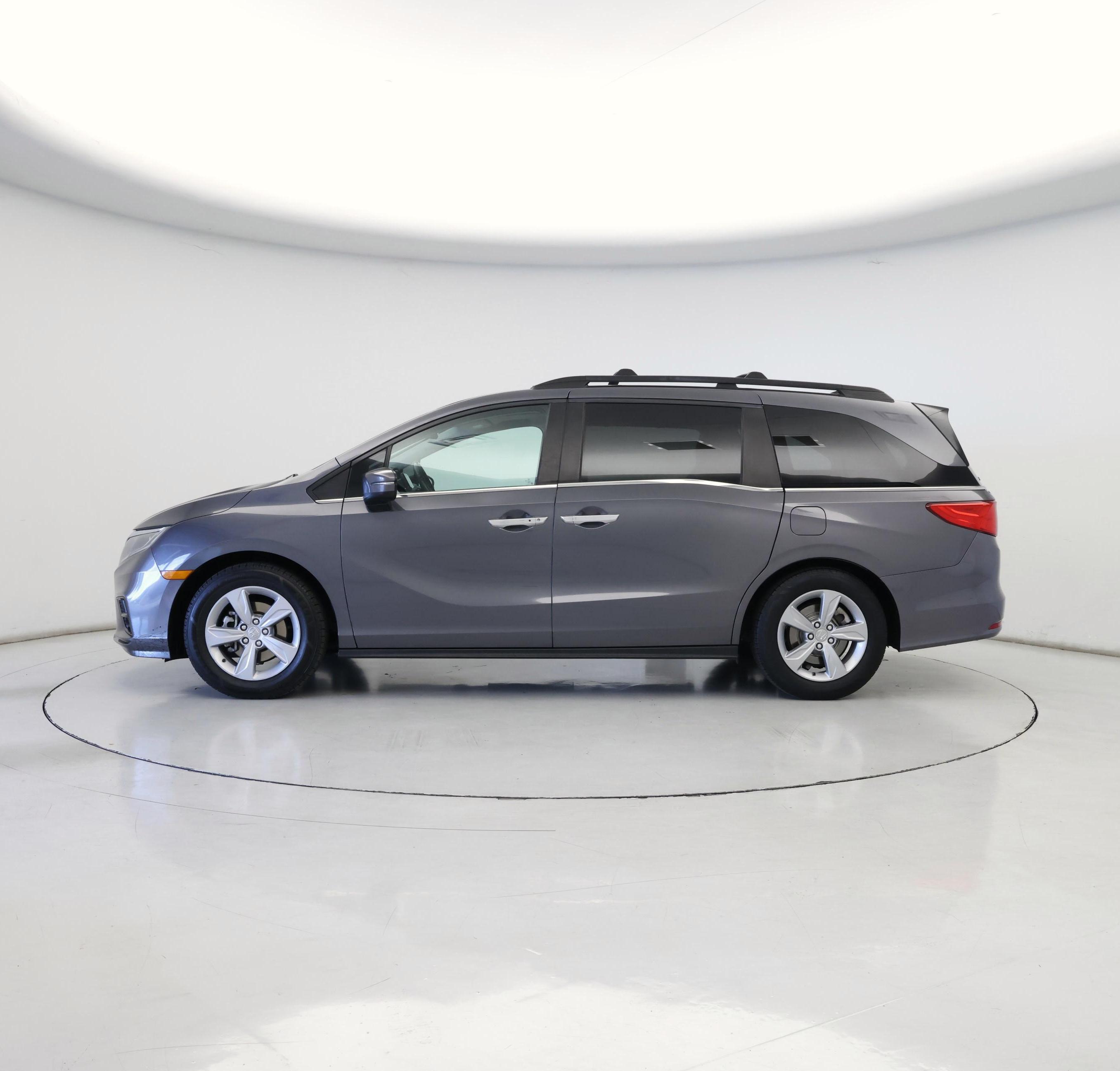 Thumbnail: 2018 Honda Odyssey - 3