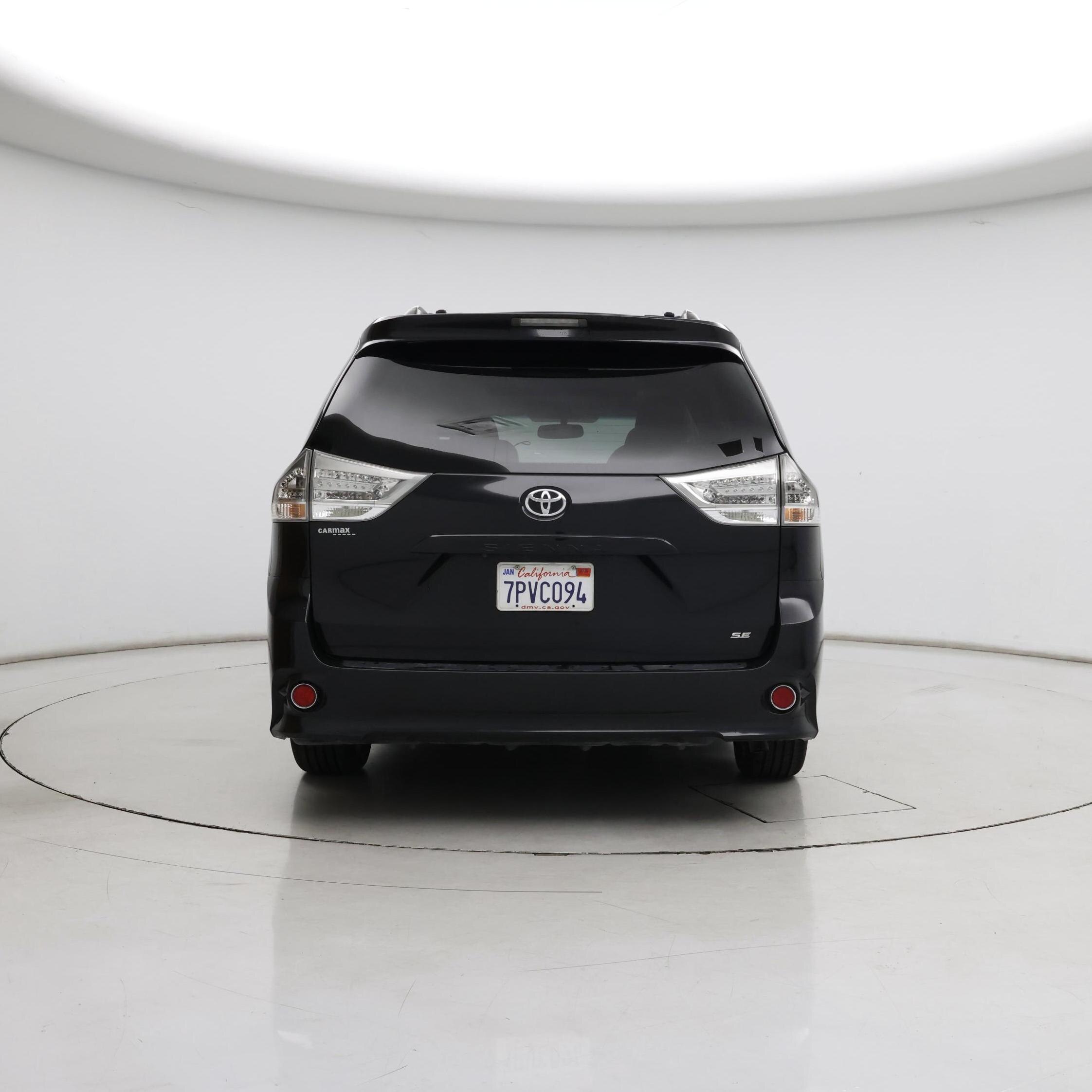 Thumbnail: 2015 Toyota Sienna - 6
