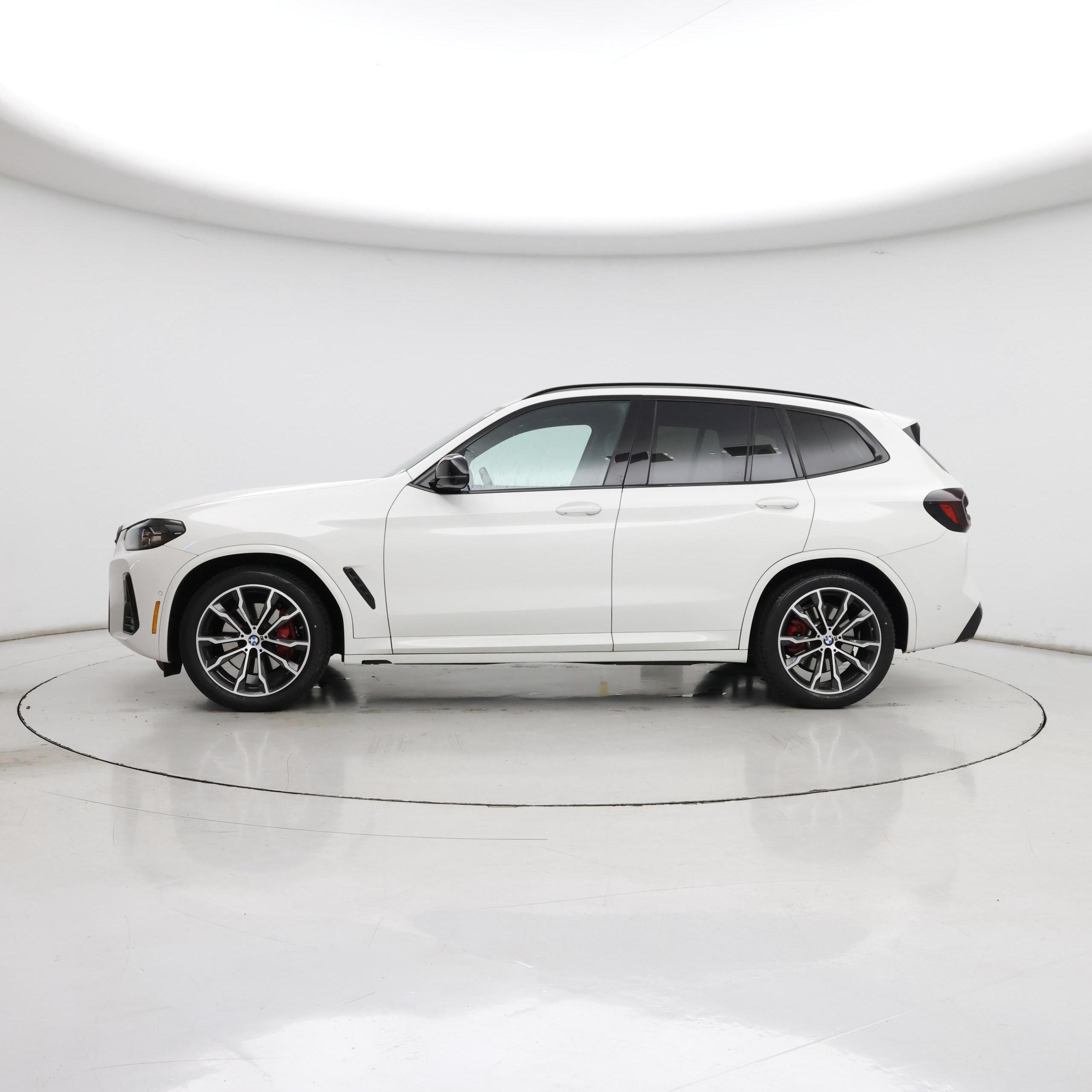 Thumbnail: 2022 BMW X3 - 3