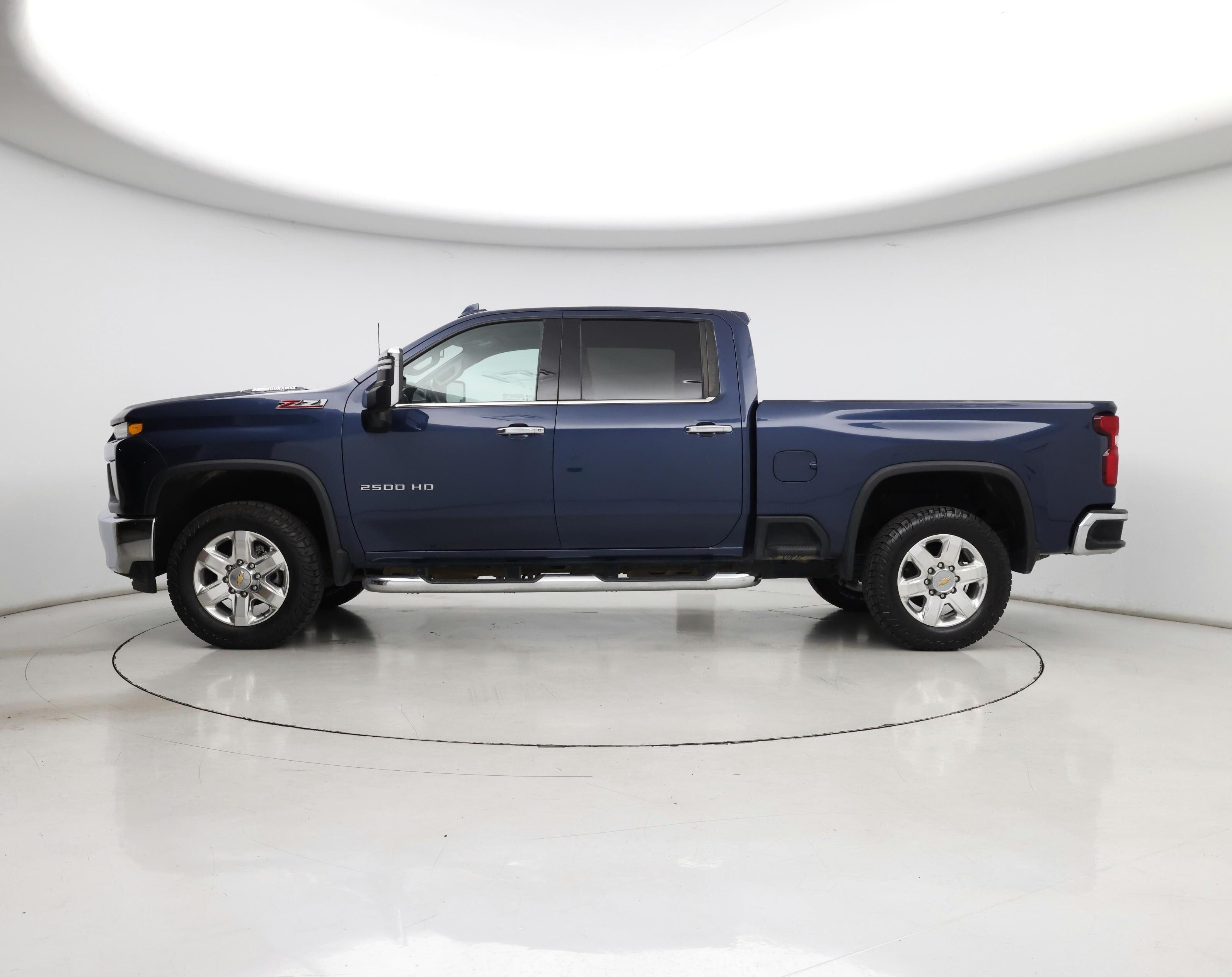 Thumbnail: 2022 Chevrolet Silverado 2500 - 3