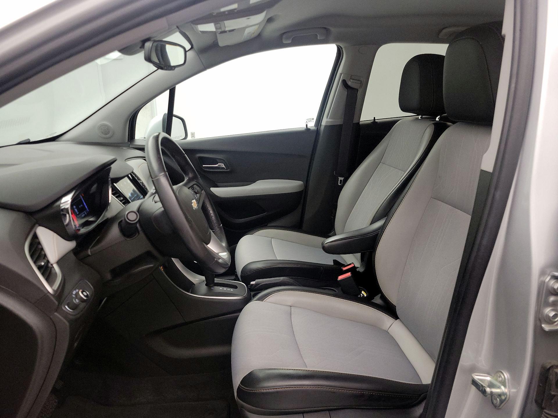 Thumbnail: 2019 Chevrolet Trax - 11