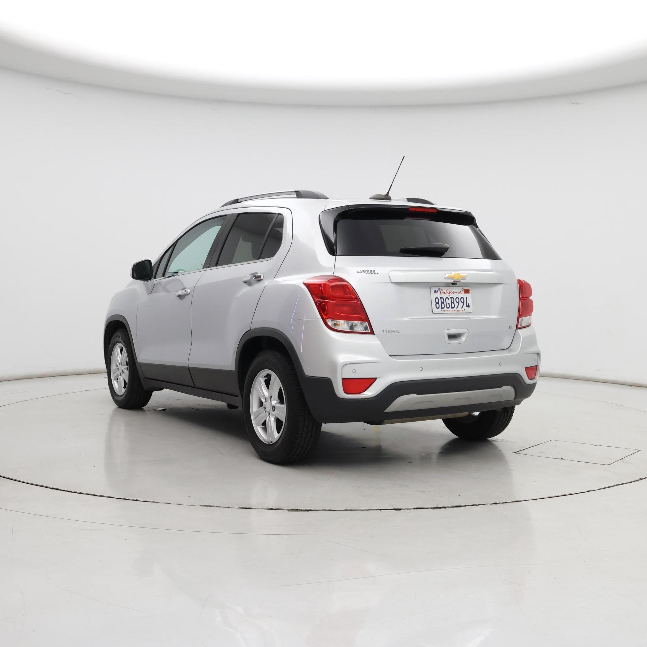 Thumbnail: 2019 Chevrolet Trax - 2