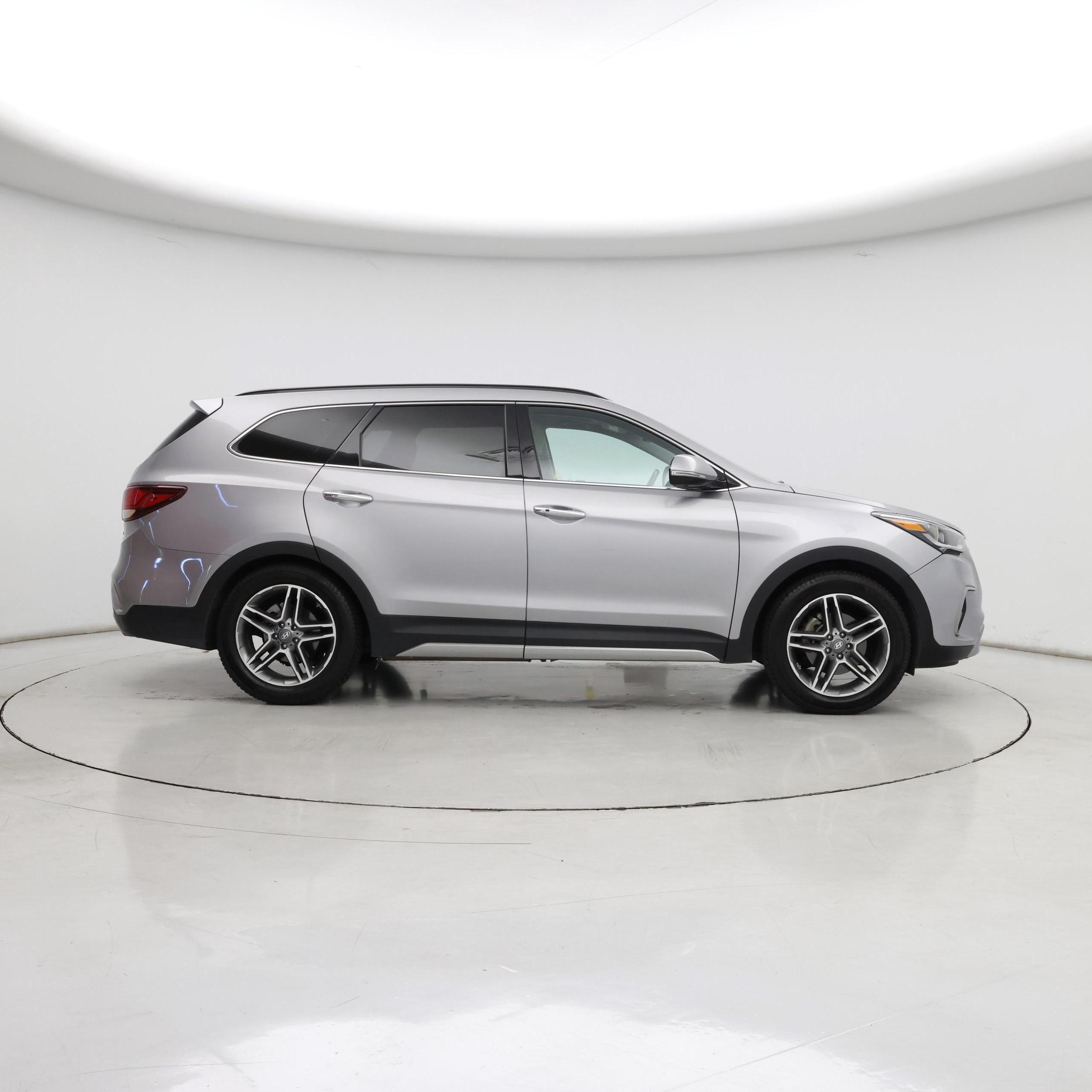 Thumbnail: 2017 Hyundai Santa Fe - 7