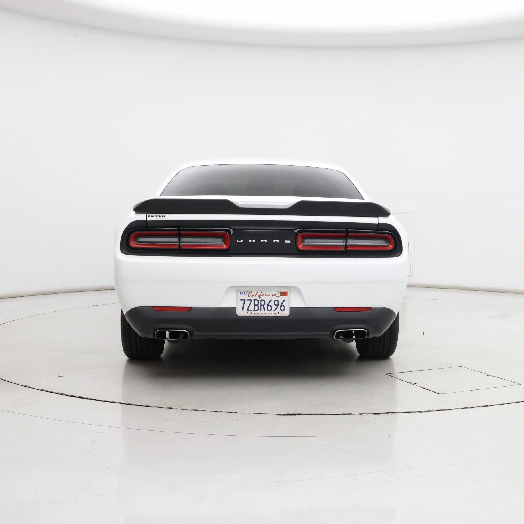Thumbnail: 2017 Dodge Challenger - 6
