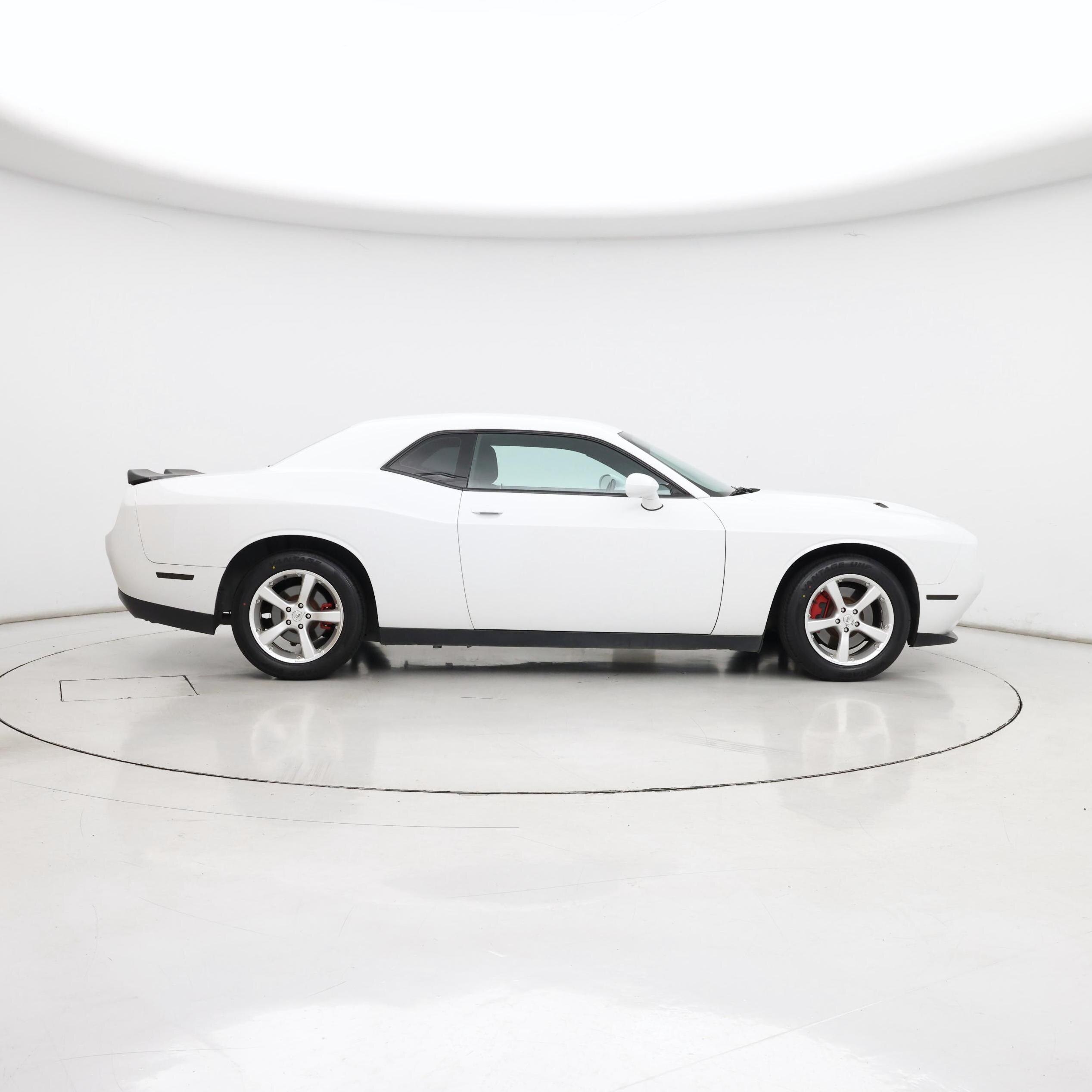 Thumbnail: 2017 Dodge Challenger - 7