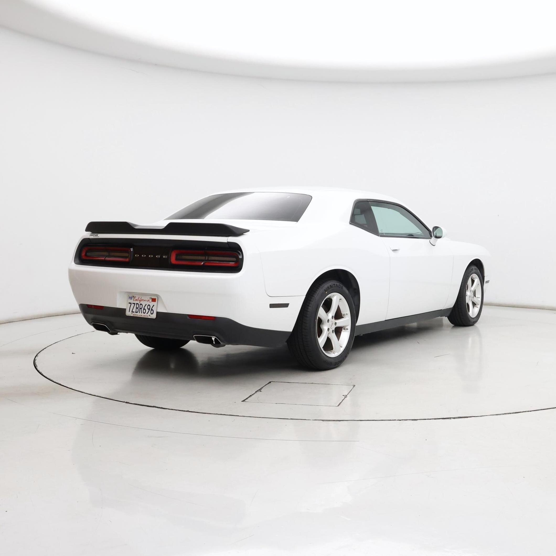 Thumbnail: 2017 Dodge Challenger - 8