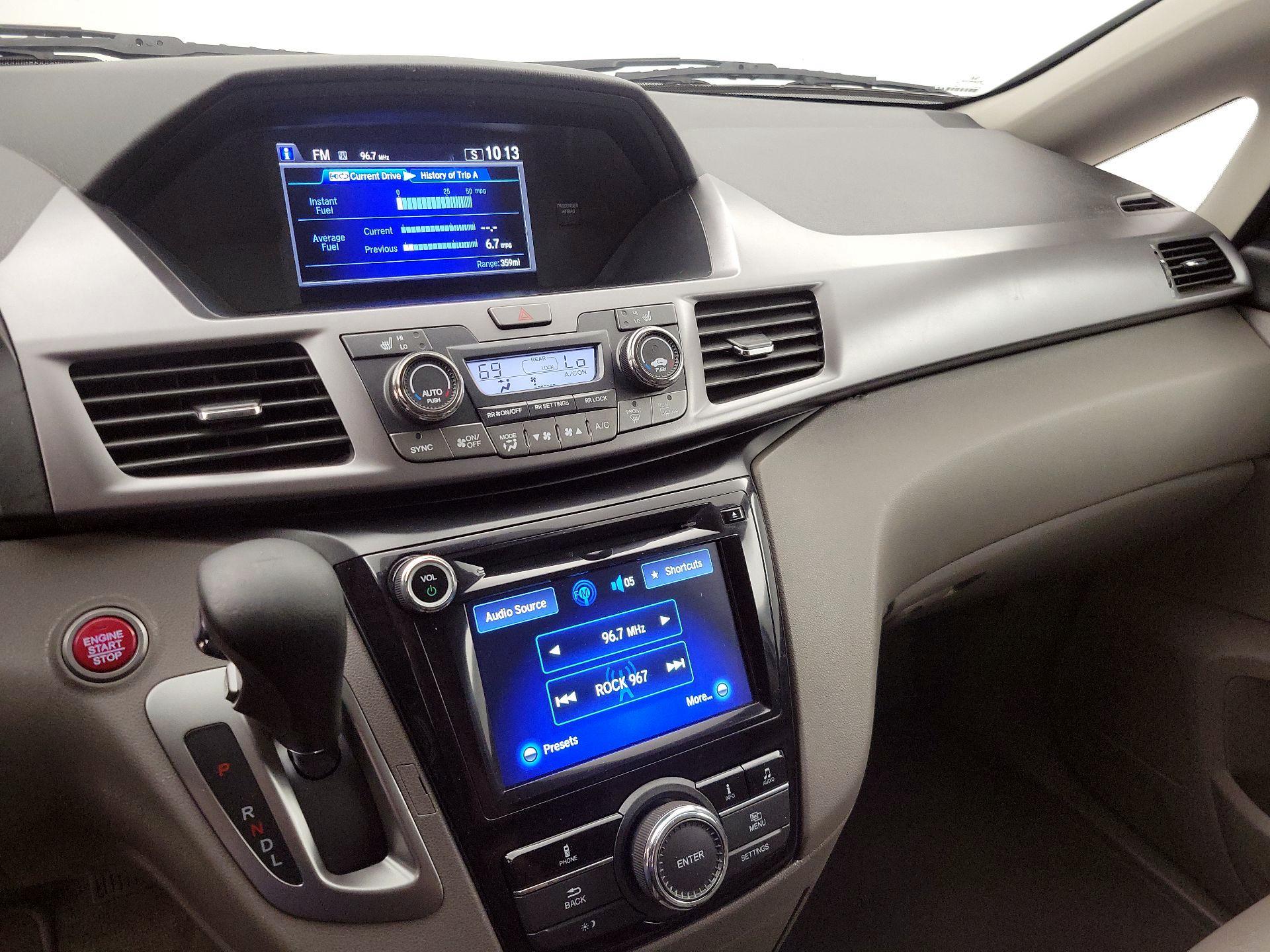Thumbnail: 2014 Honda Odyssey - 15