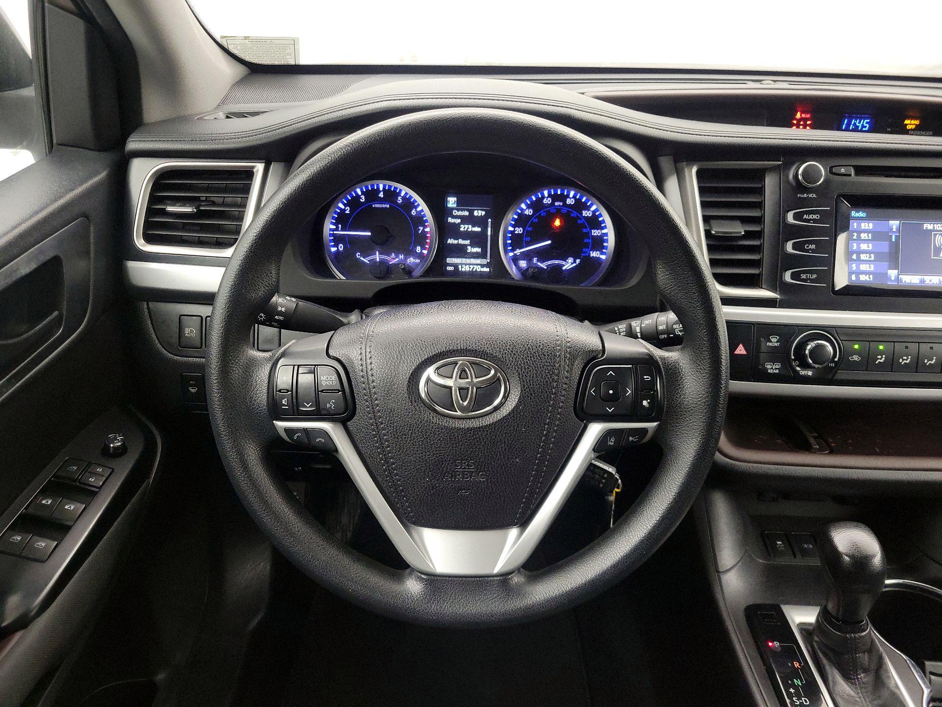 Thumbnail: 2018 Toyota Highlander - 10