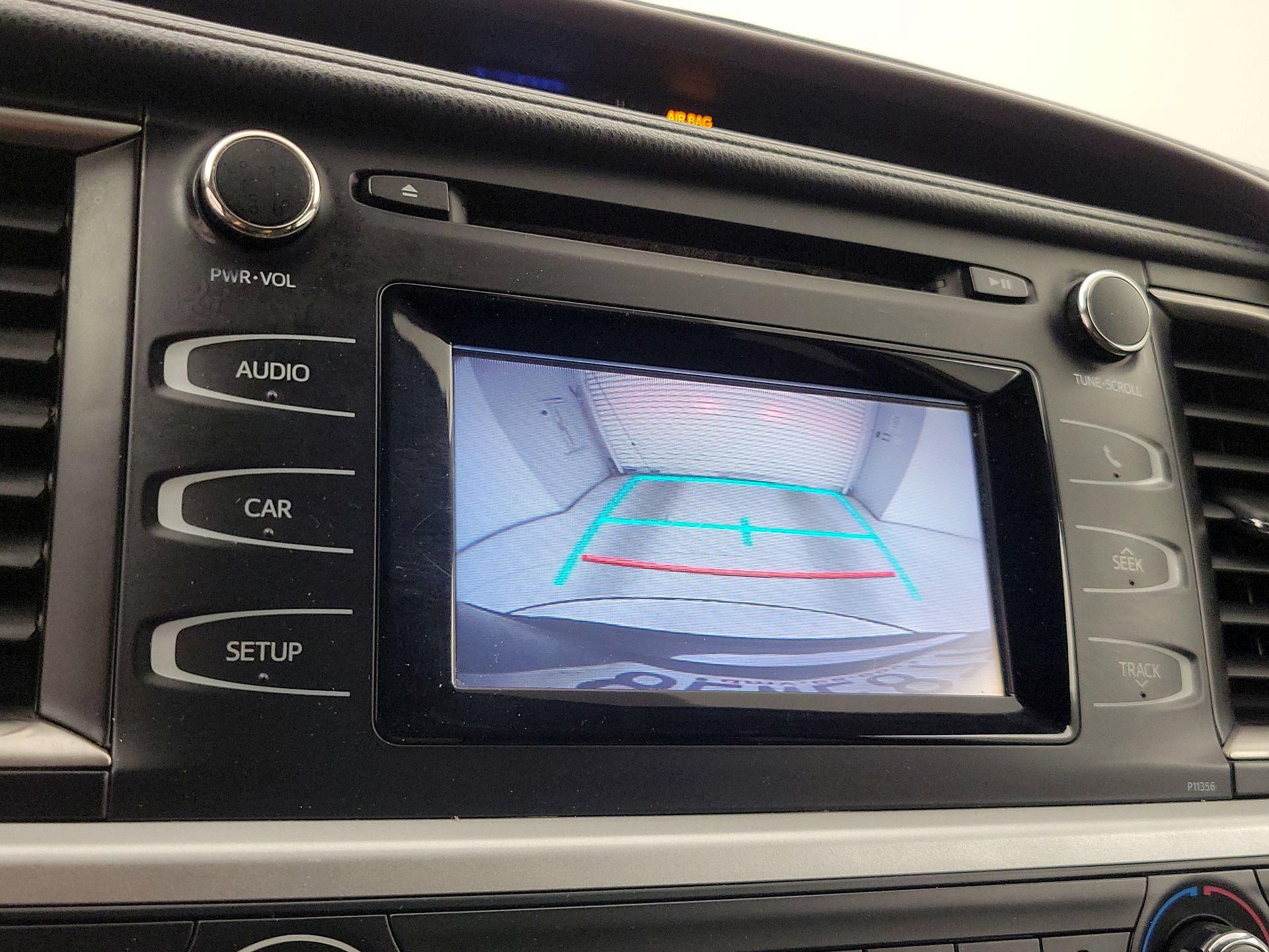 Thumbnail: 2018 Toyota Highlander - 14