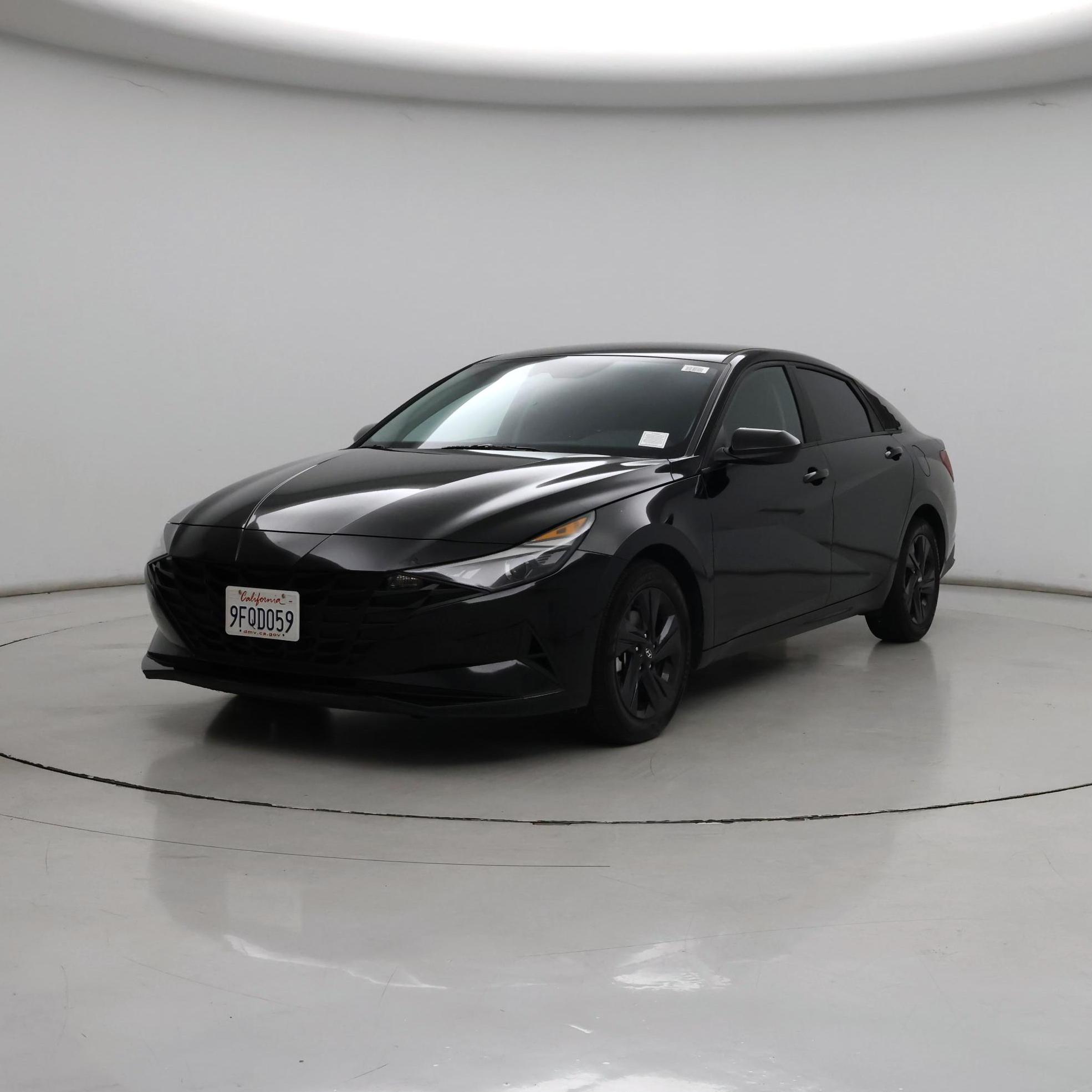 Thumbnail: 2023 Hyundai Elantra - 4