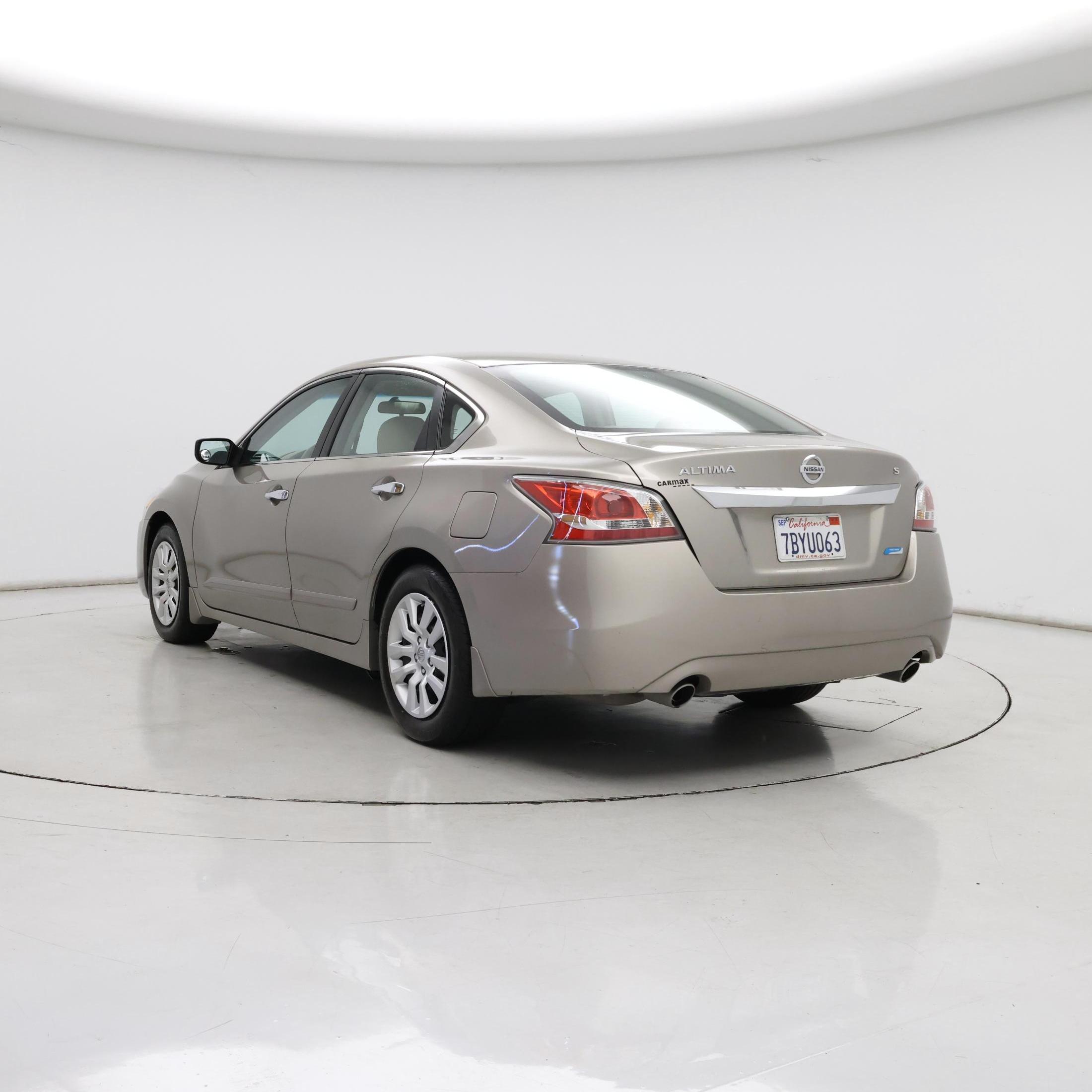 Thumbnail: 2014 Nissan Altima - 2