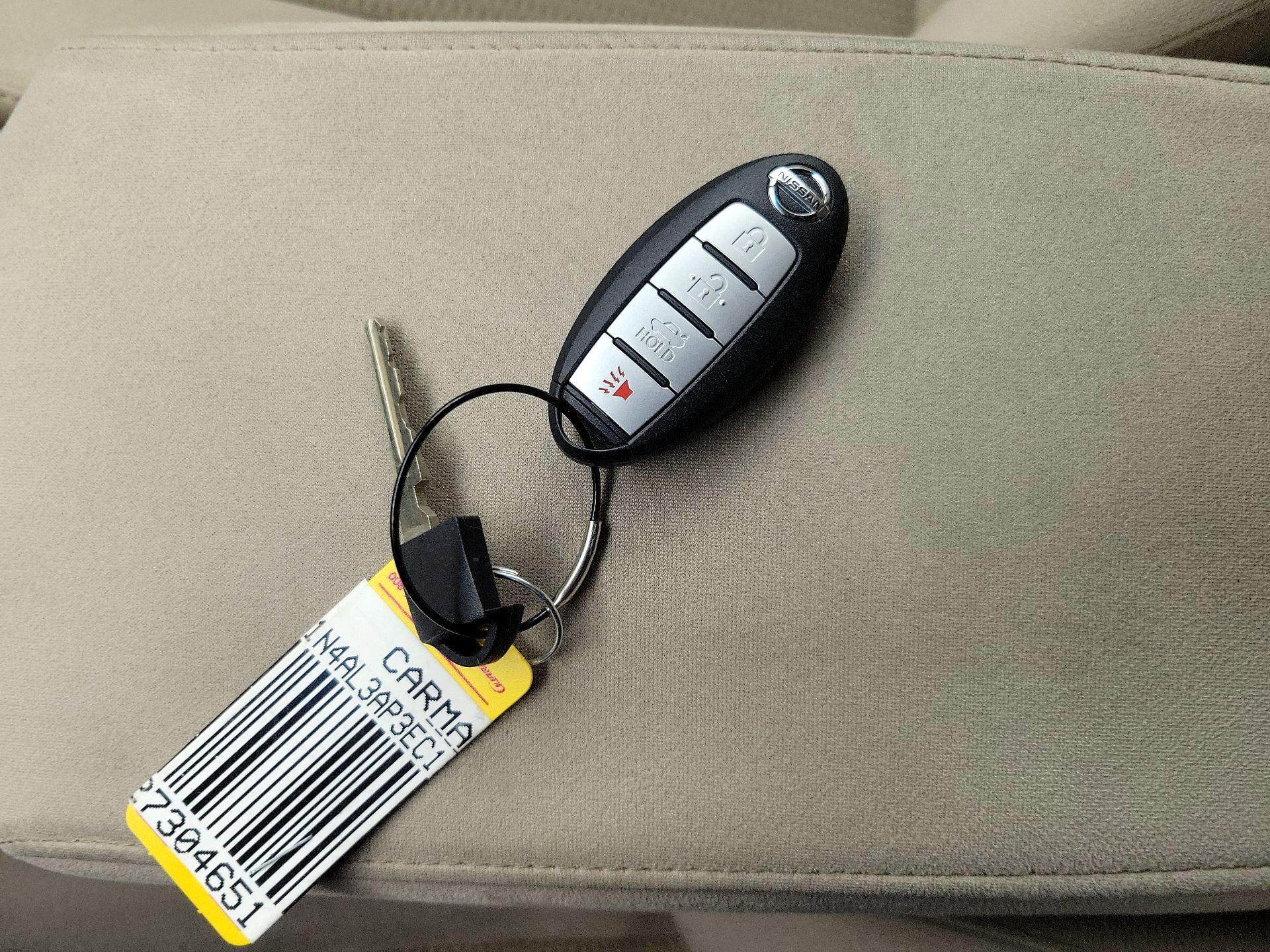 Thumbnail: 2014 Nissan Altima - 20