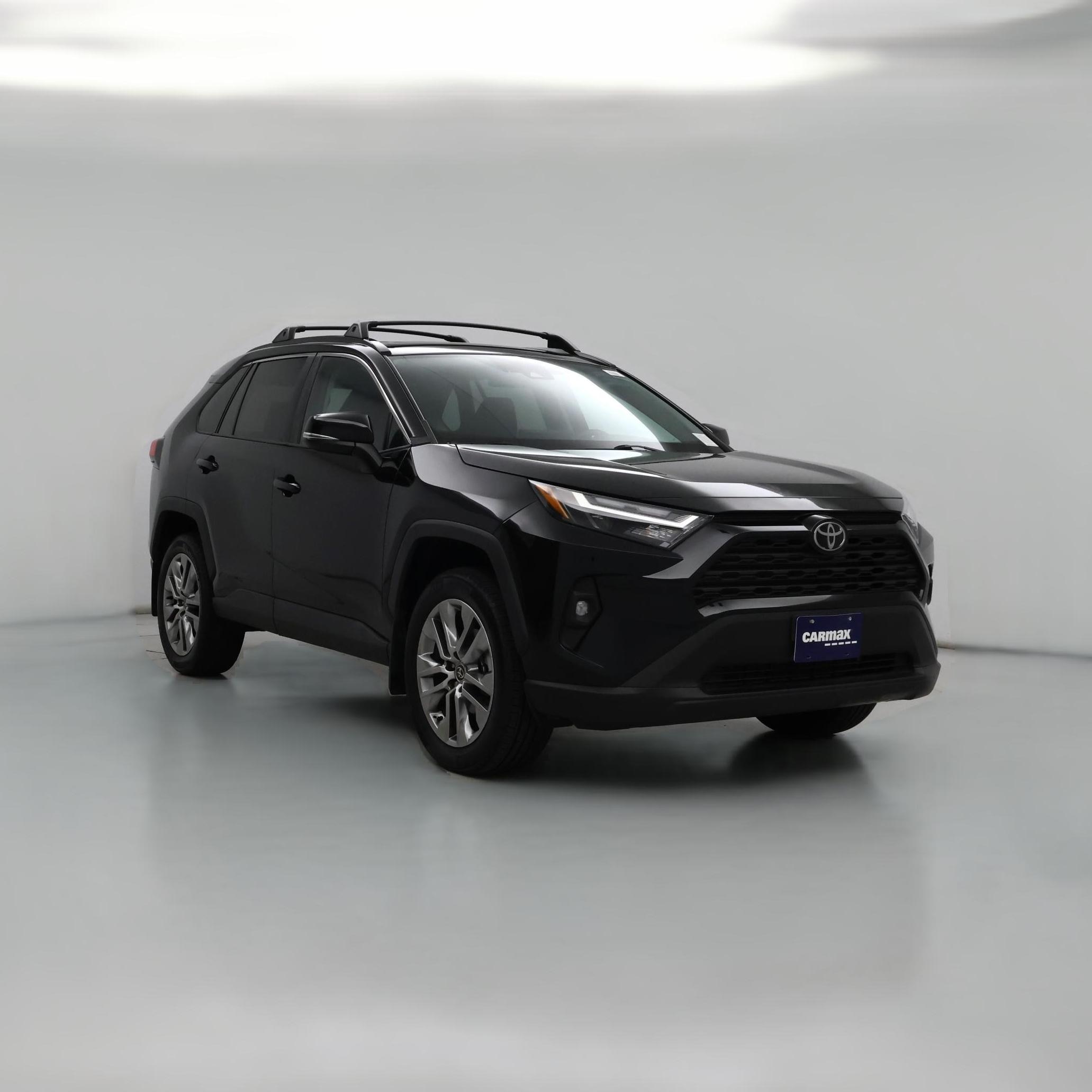 Thumbnail: 2022 Toyota RAV4 - 1