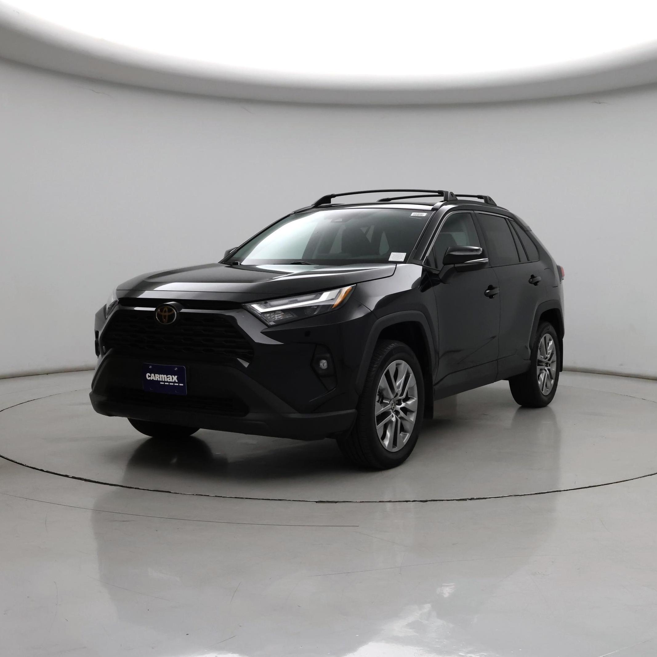 Thumbnail: 2022 Toyota RAV4 - 4