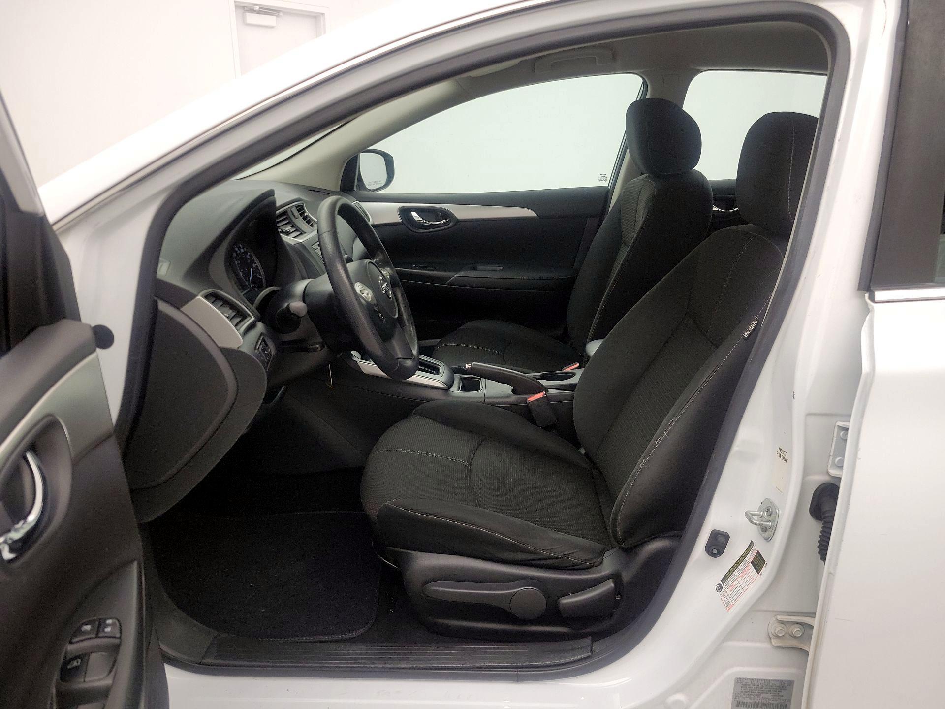 Thumbnail: 2018 Nissan Sentra - 11