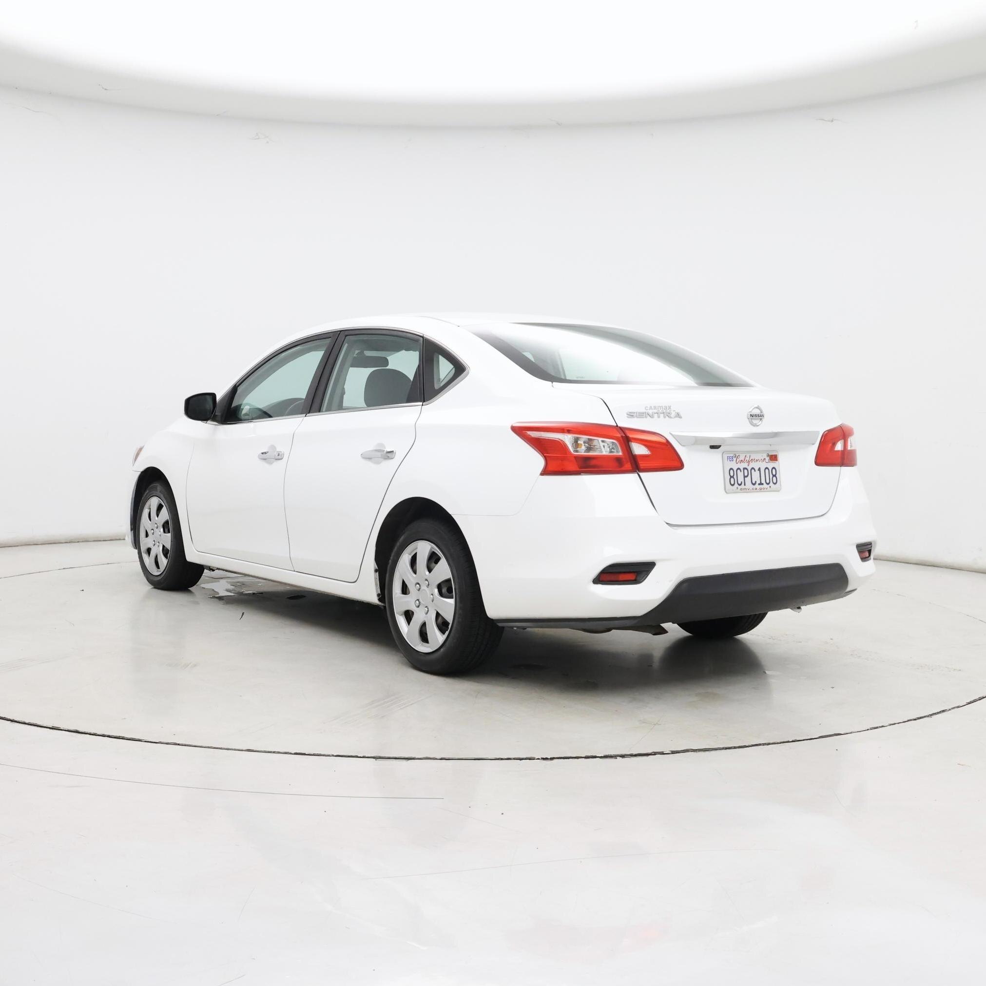 Thumbnail: 2018 Nissan Sentra - 2