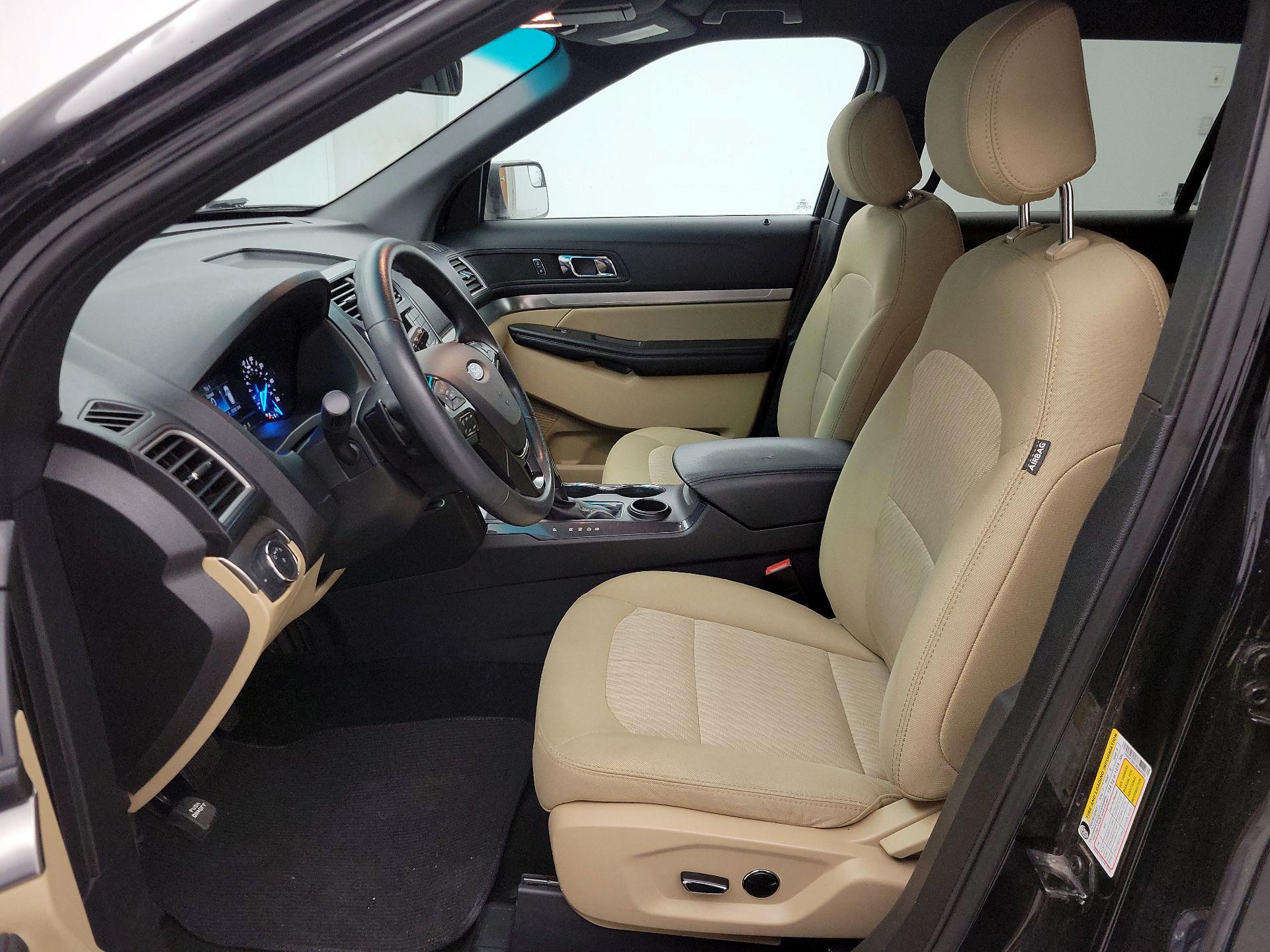 Thumbnail: 2017 Ford Explorer - 11