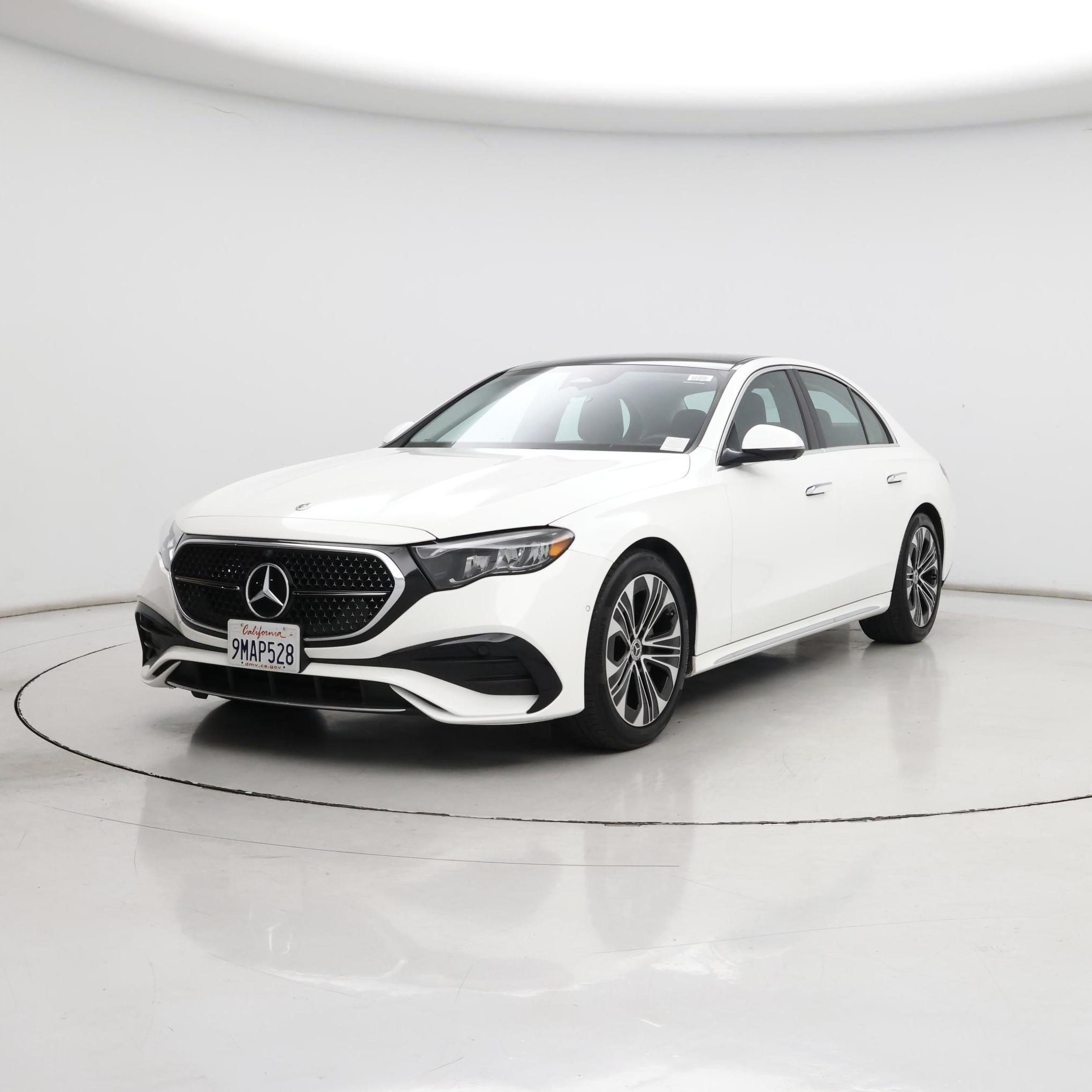 Thumbnail: 2024 Mercedes-Benz E-Class - 4