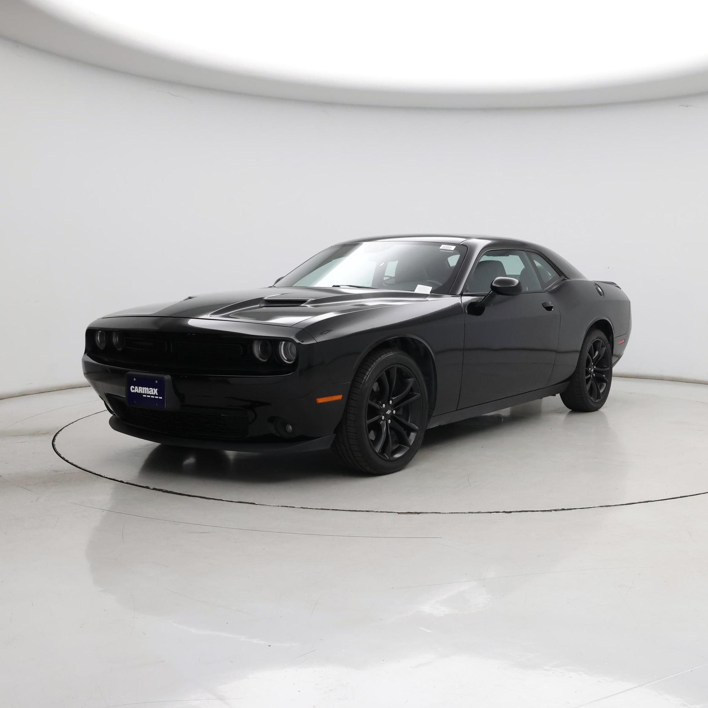 Thumbnail: 2018 Dodge Challenger - 4
