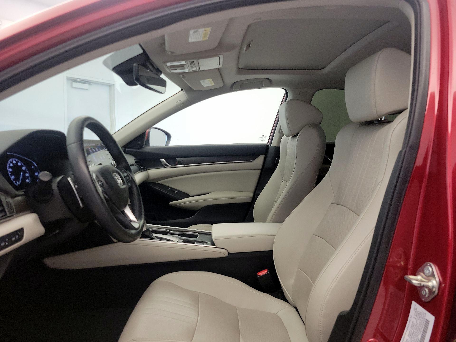 Thumbnail: 2018 Honda Accord - 11