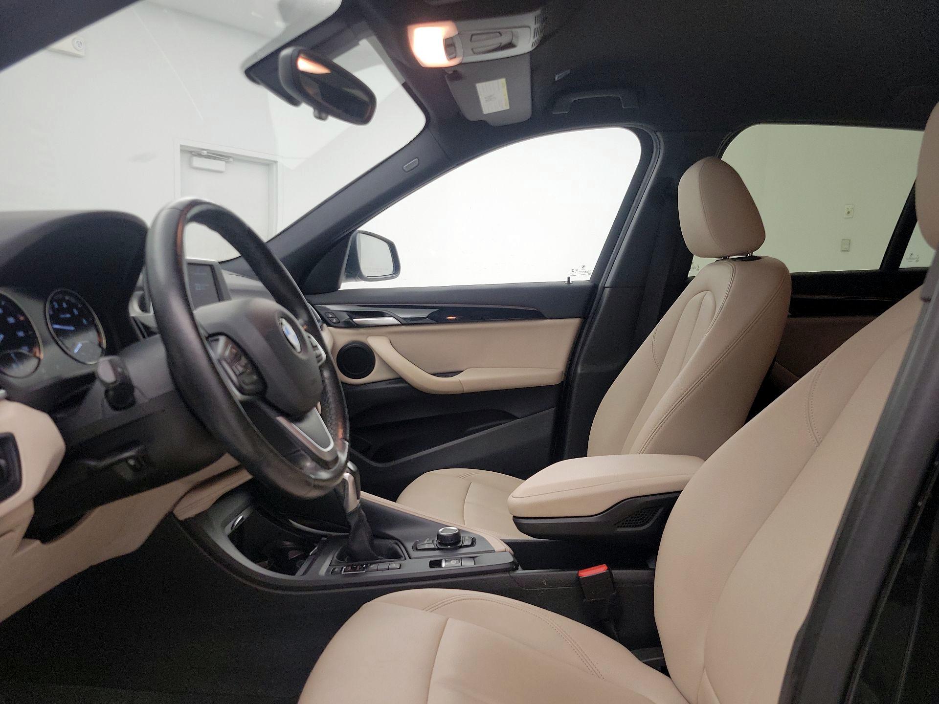 Thumbnail: 2018 BMW X1 - 11