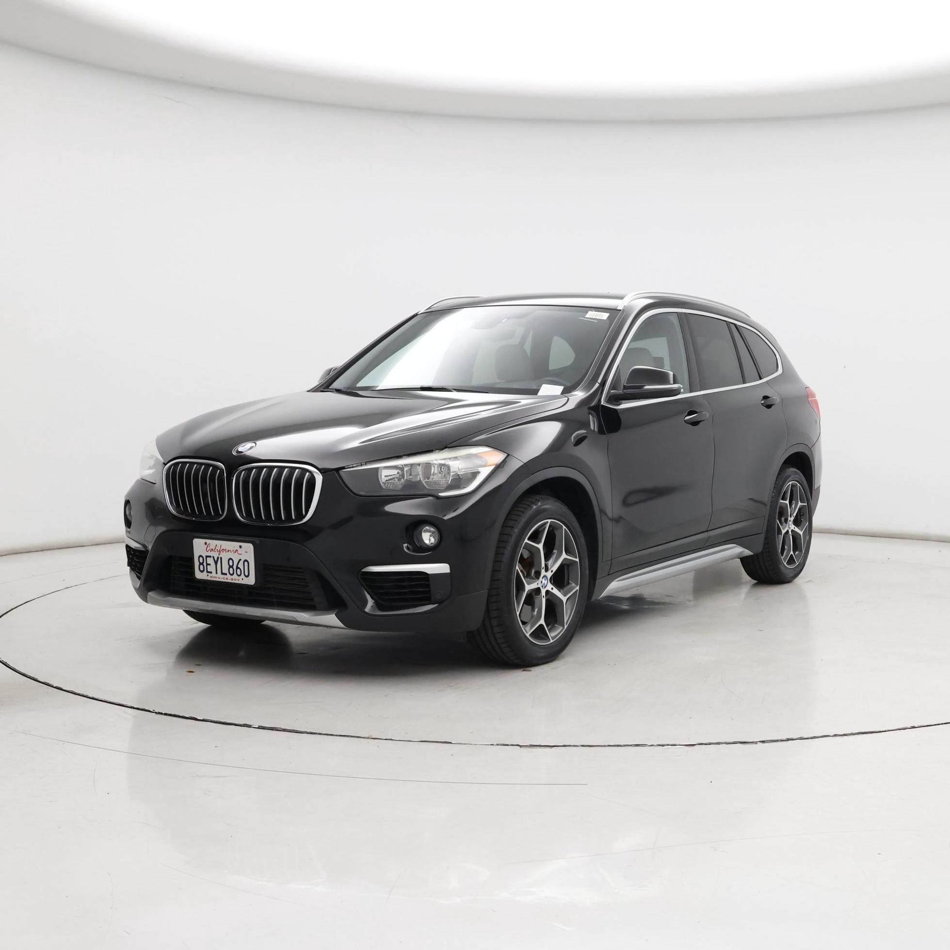 Thumbnail: 2018 BMW X1 - 4