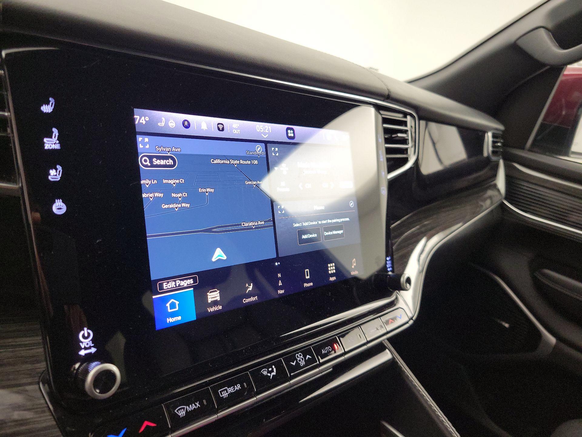 Thumbnail: 2022 Jeep Wagoneer - 16