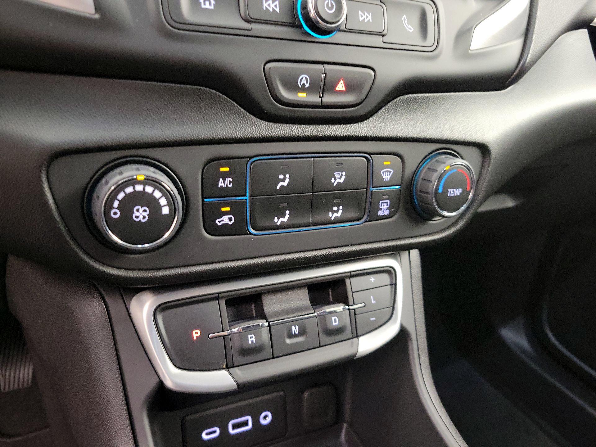 Thumbnail: 2024 GMC Terrain - 16