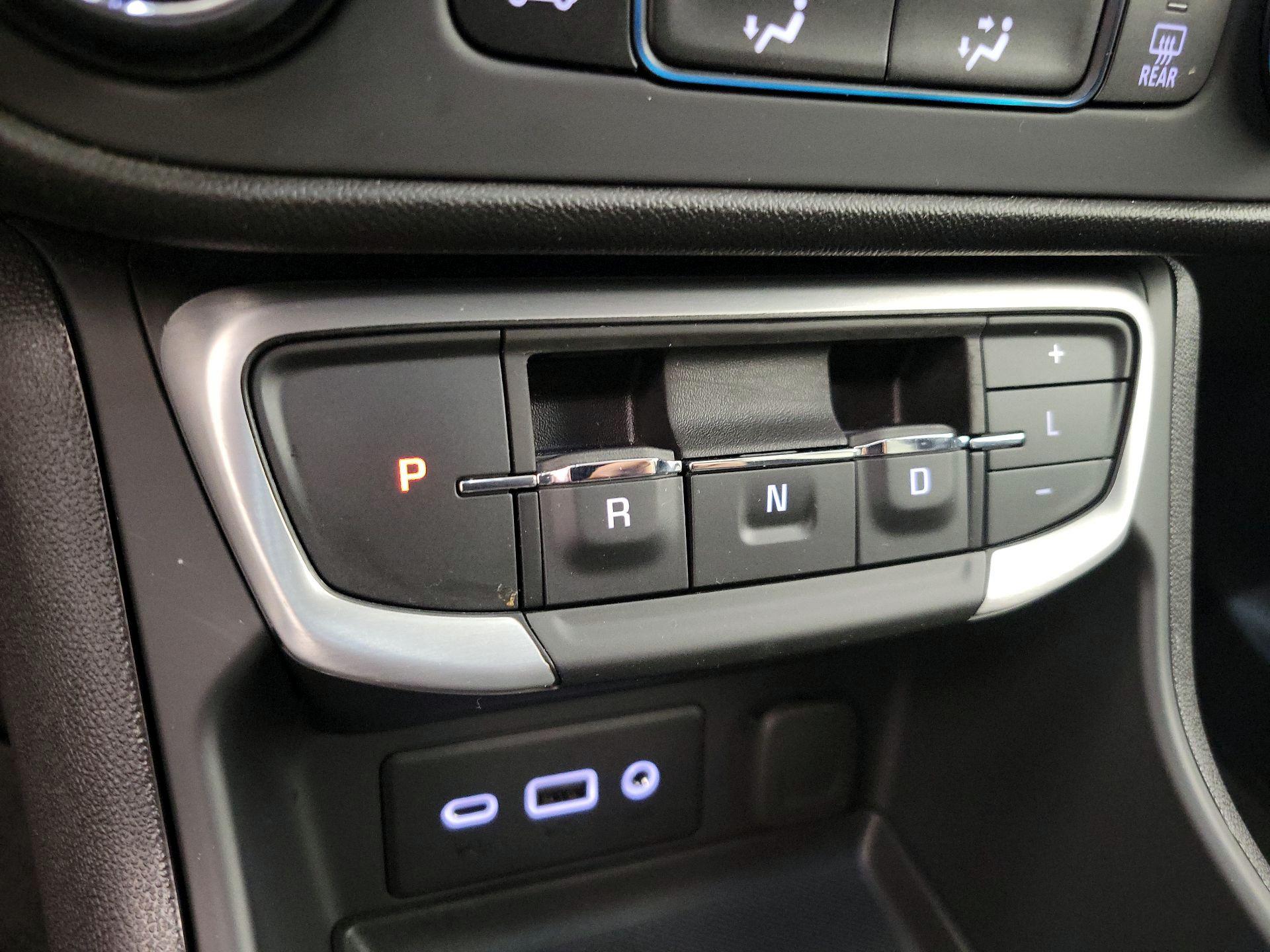 Thumbnail: 2024 GMC Terrain - 17