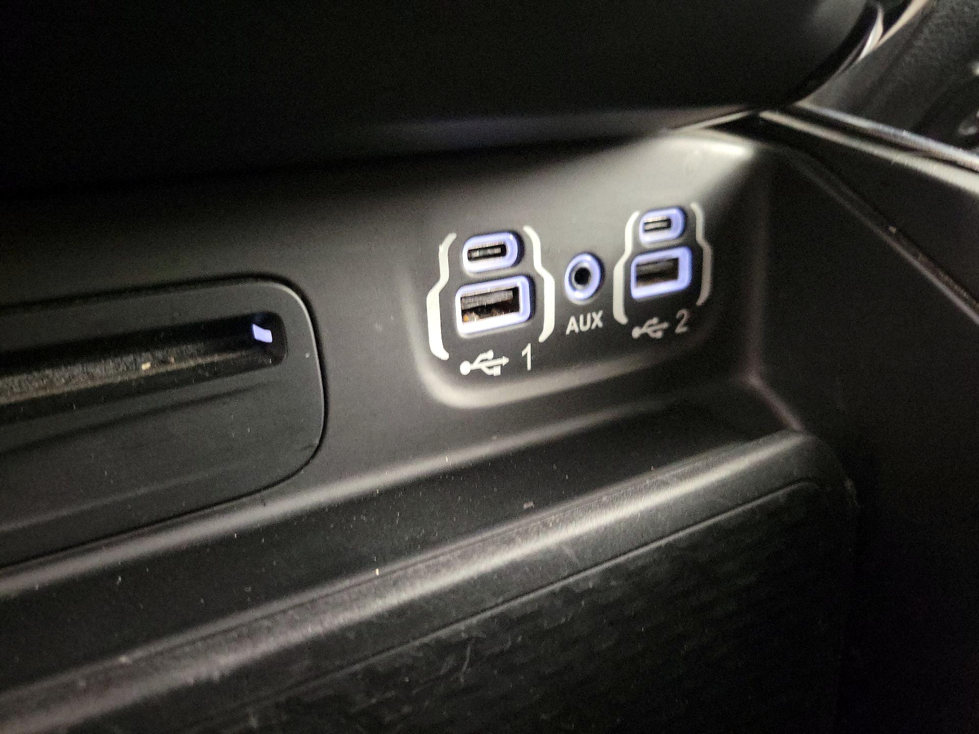 Thumbnail: 2019 RAM 1500 - 19