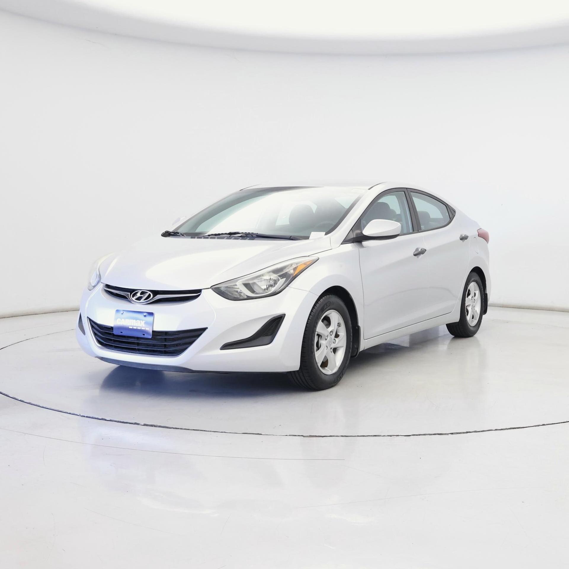 Thumbnail: 2015 Hyundai Elantra - 4