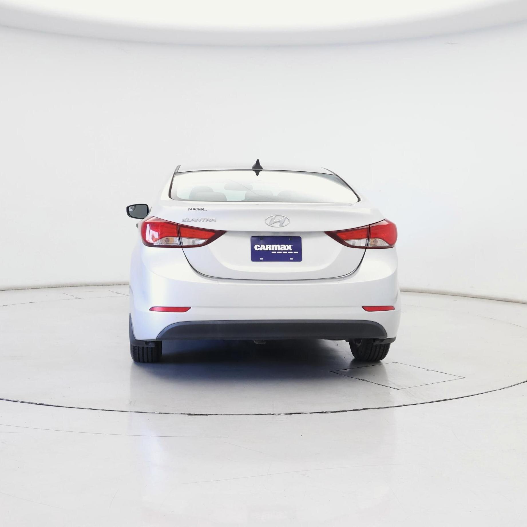 Thumbnail: 2015 Hyundai Elantra - 6