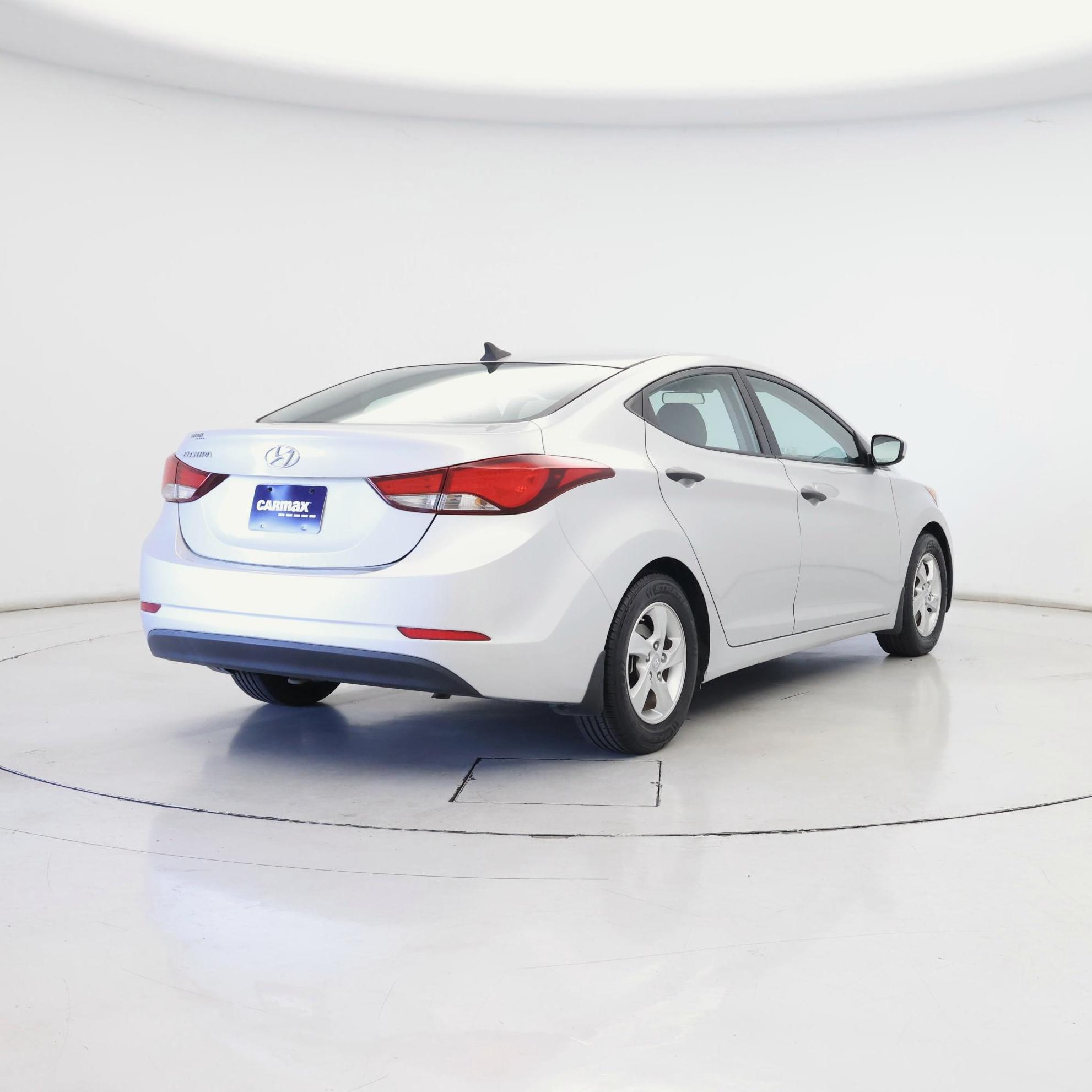 Thumbnail: 2015 Hyundai Elantra - 8