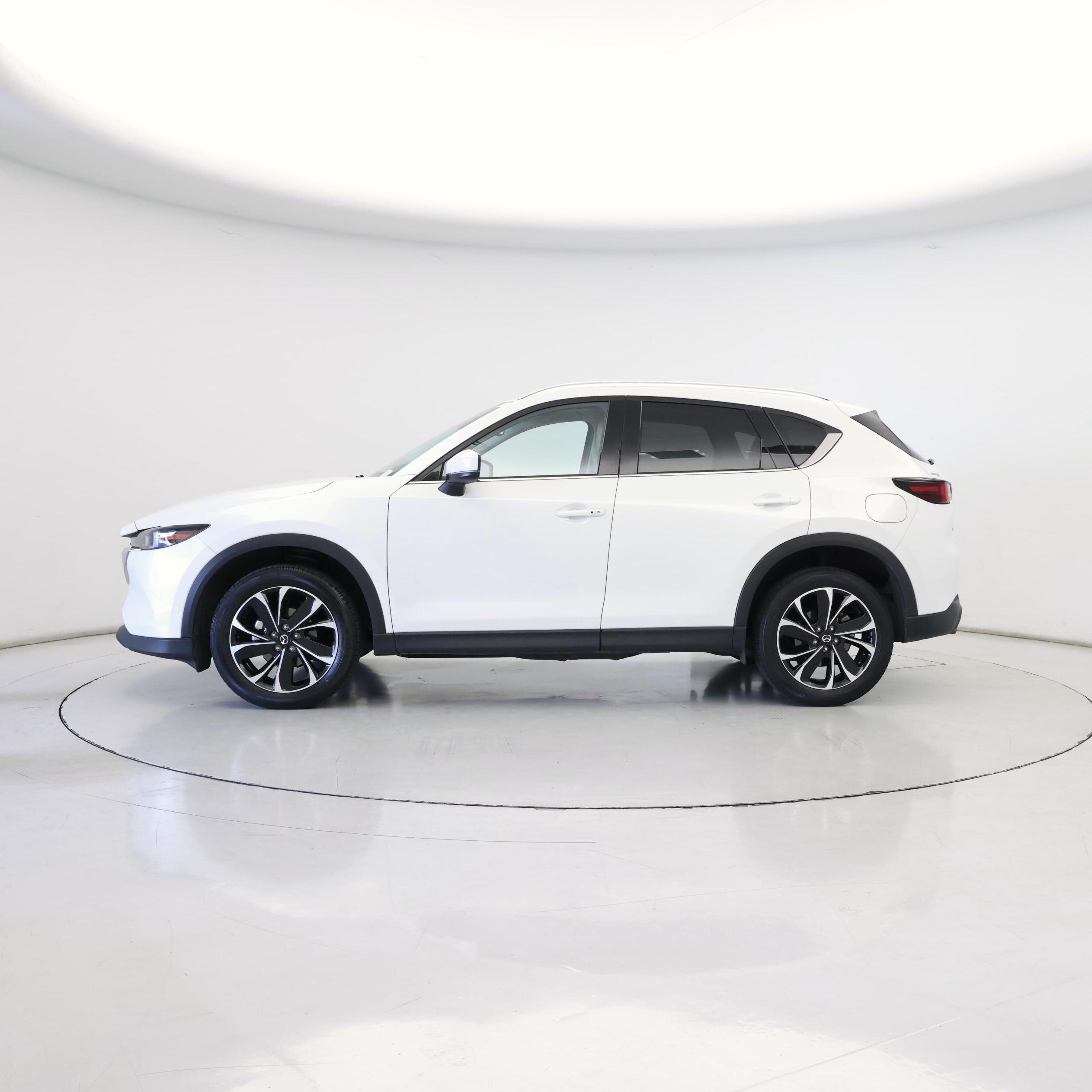 Thumbnail: 2023 Mazda CX-5 - 3