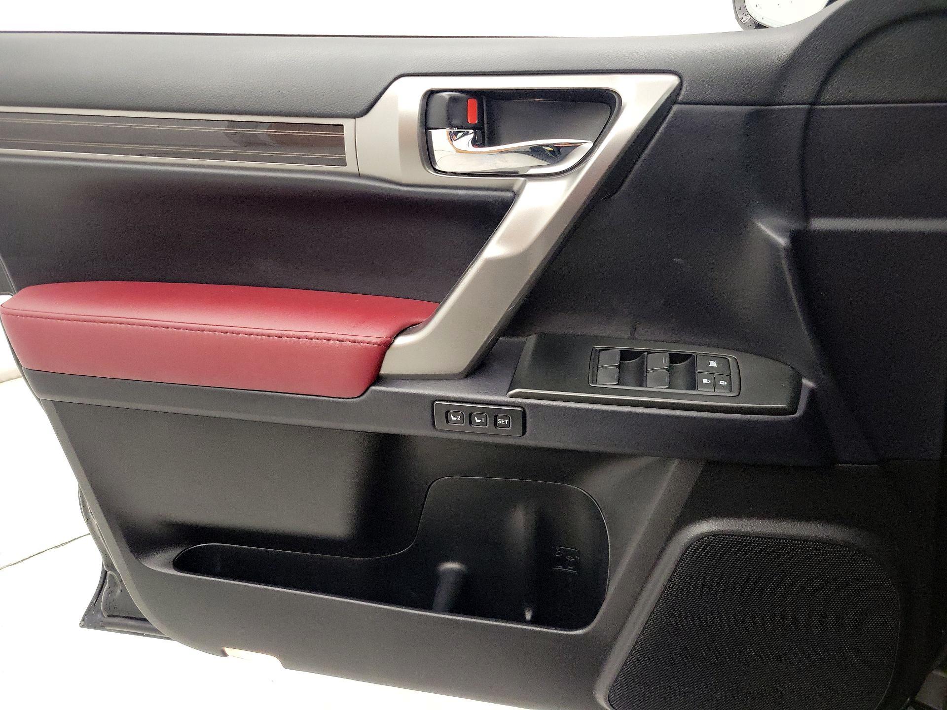 Thumbnail: 2022 Lexus GX - 12