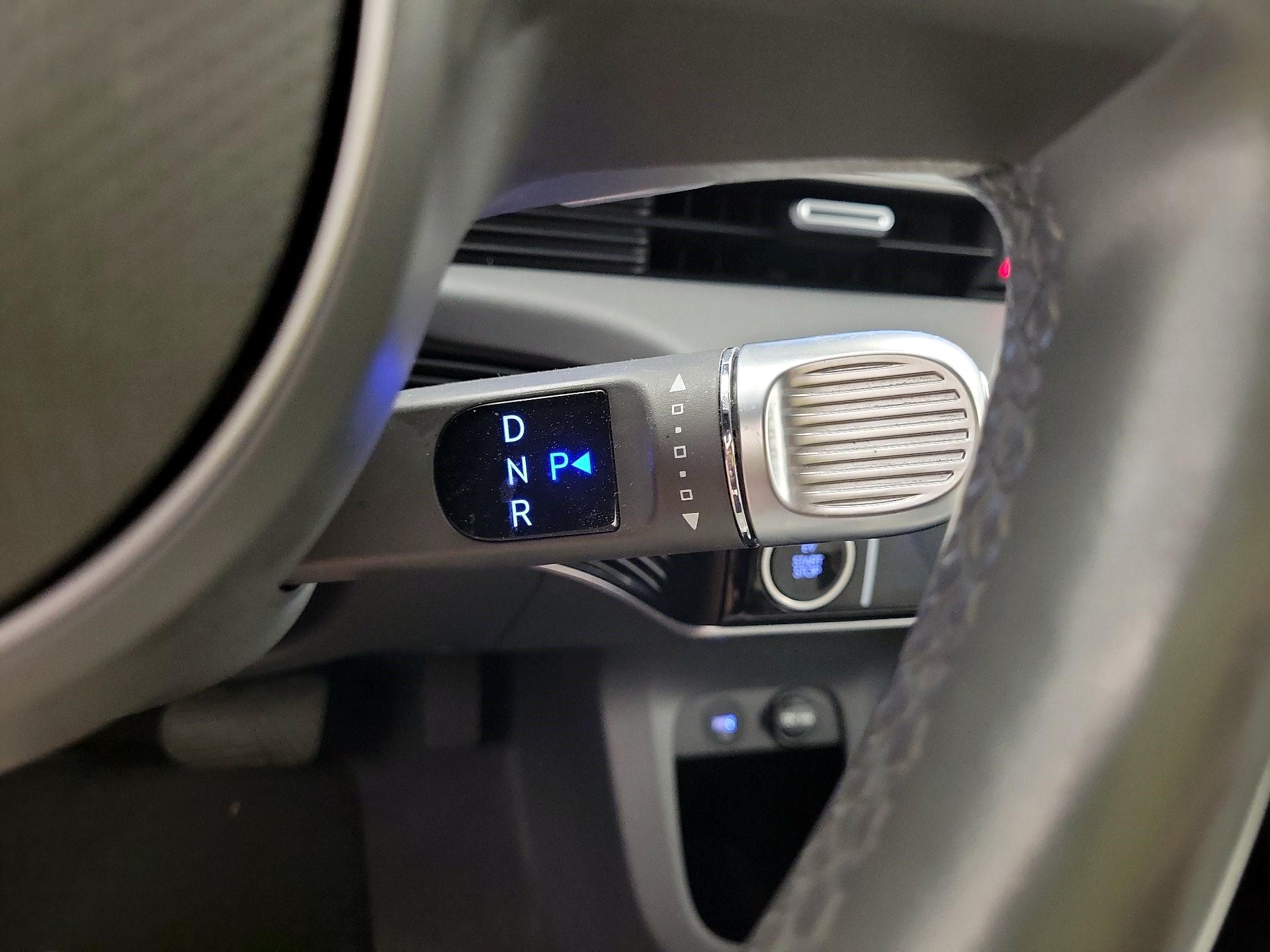 Thumbnail: 2023 Hyundai Ioniq 5 - 18