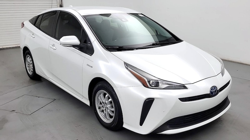 2021 Toyota Prius LE Hero Image