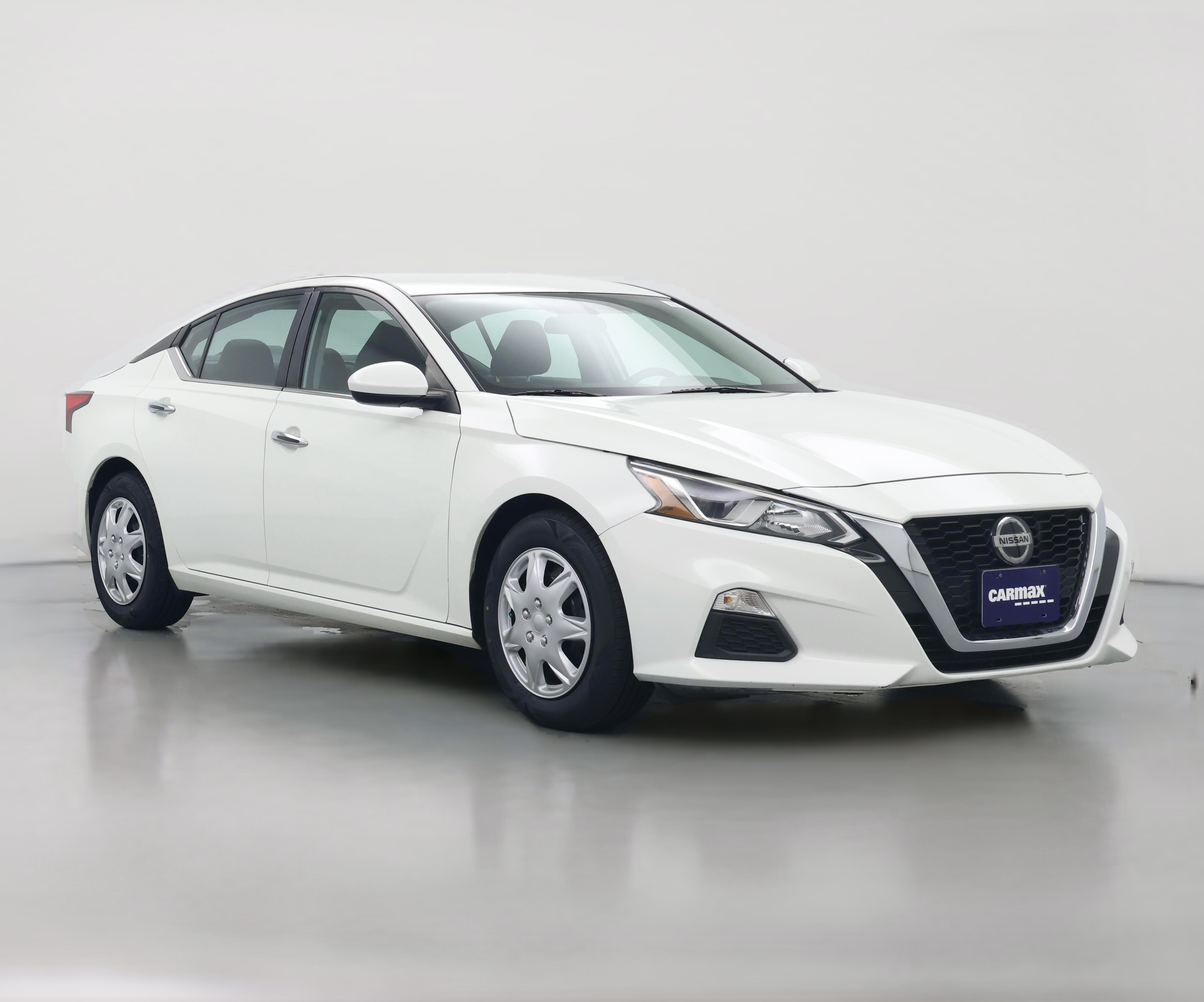 Thumbnail: 2019 Nissan Altima - 1