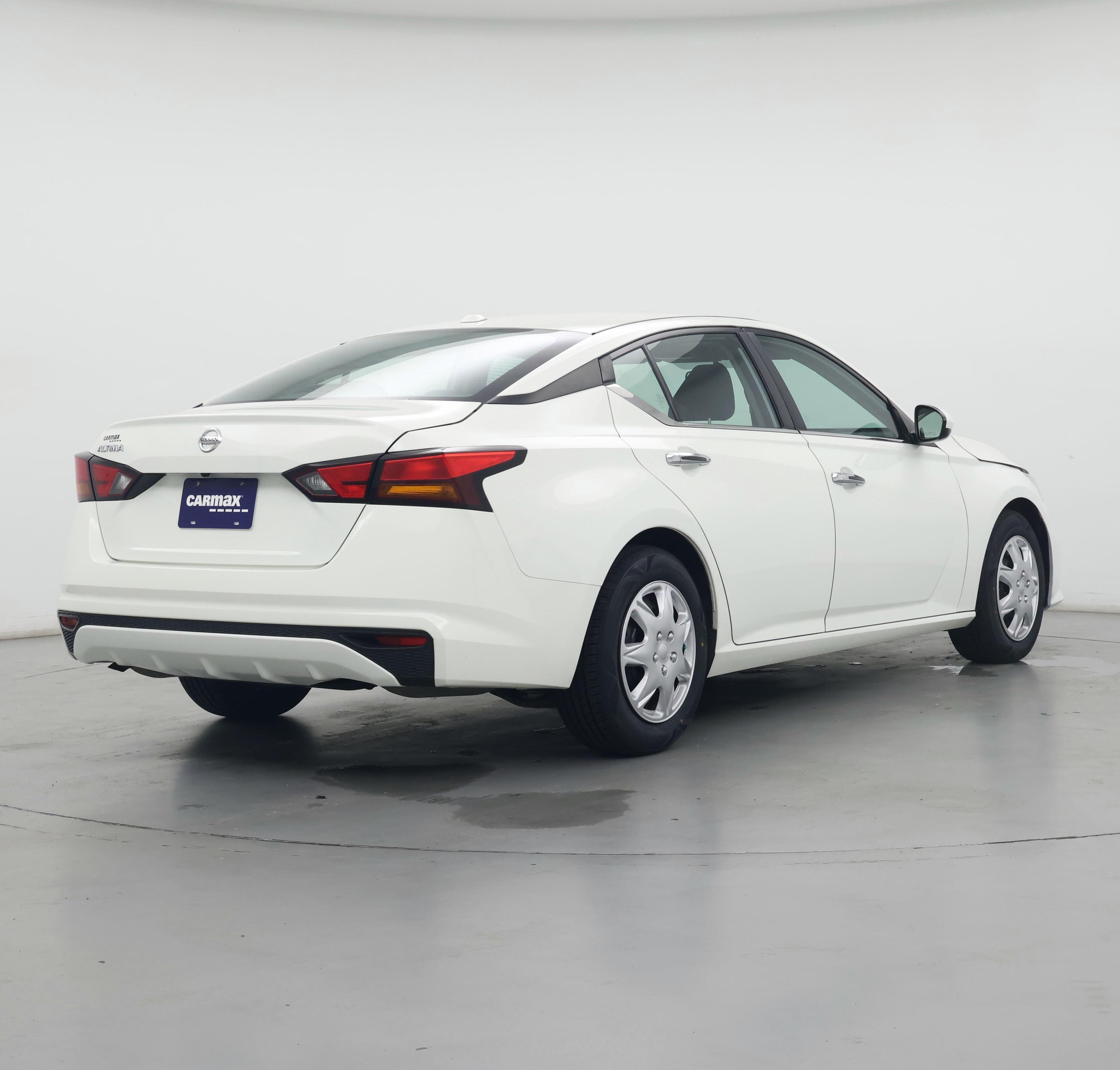 Thumbnail: 2019 Nissan Altima - 8