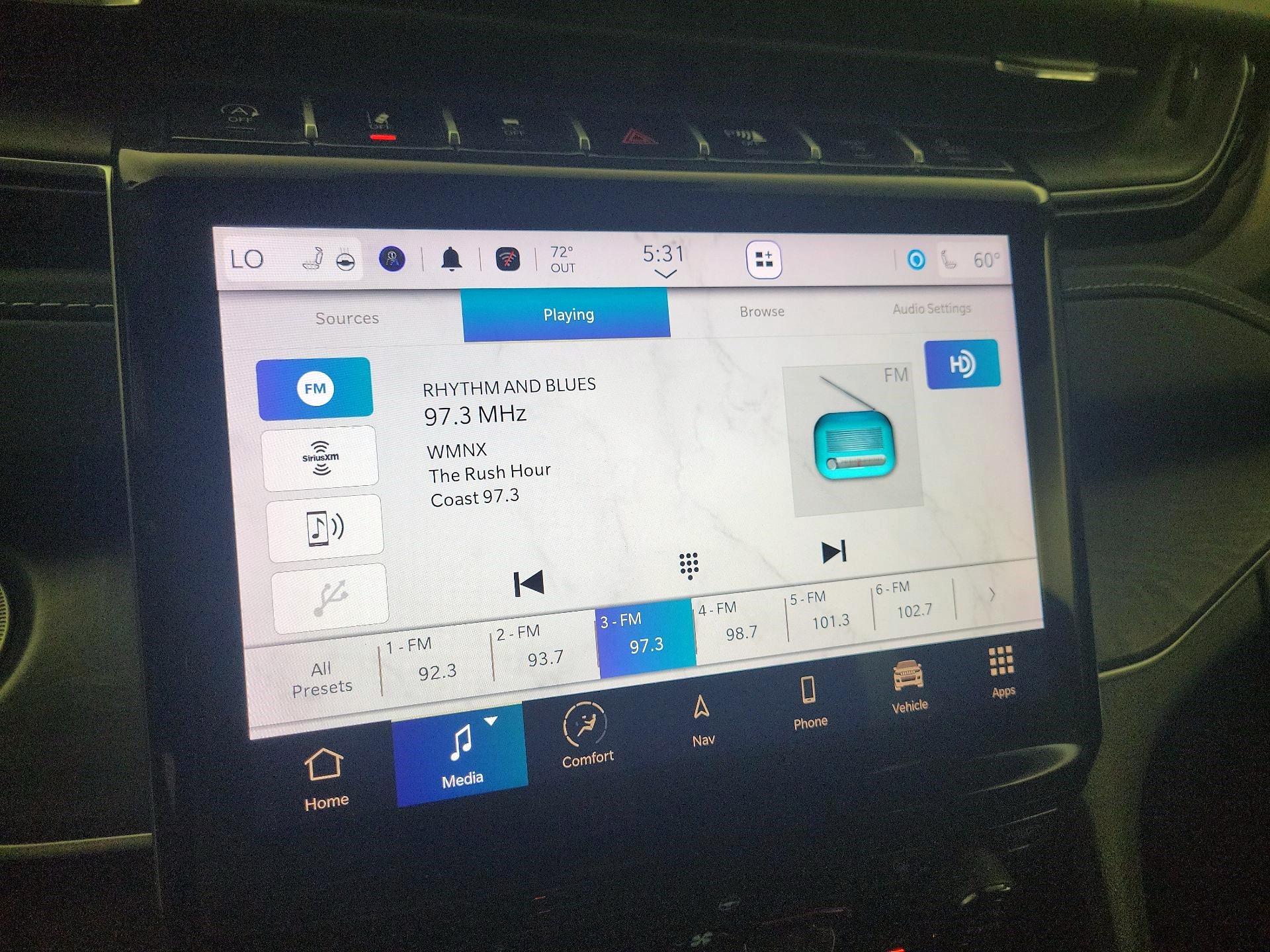 Thumbnail: 2022 Jeep Grand Cherokee - 16