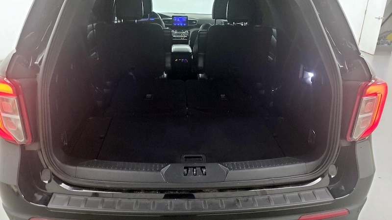 2022 Ford Explorer ST 21