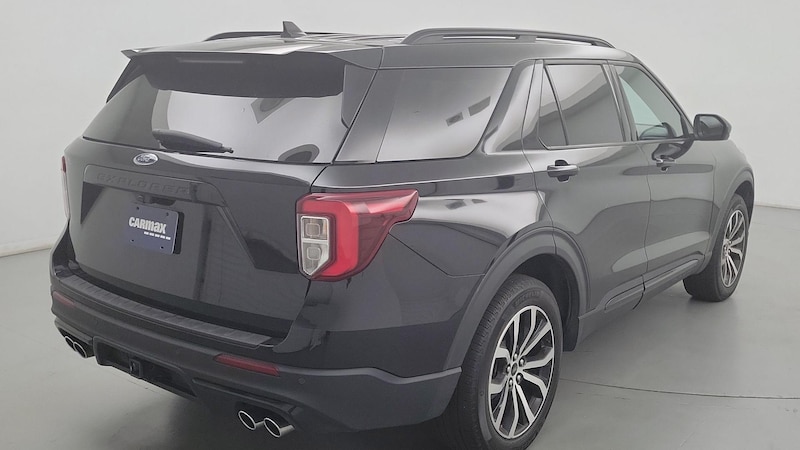 2022 Ford Explorer ST 5
