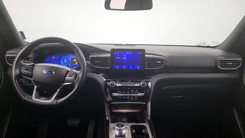 2022 Ford Explorer ST 8