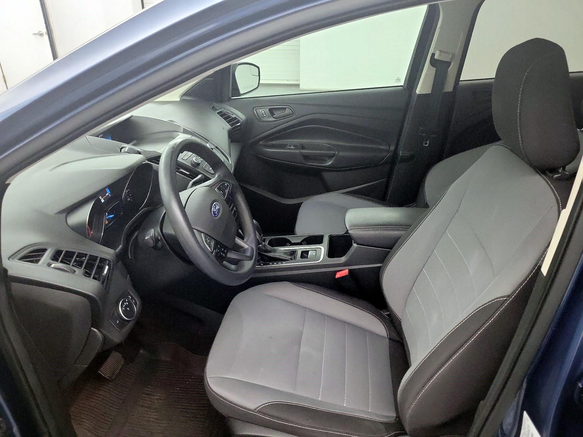 Thumbnail: 2018 Ford Escape - 9