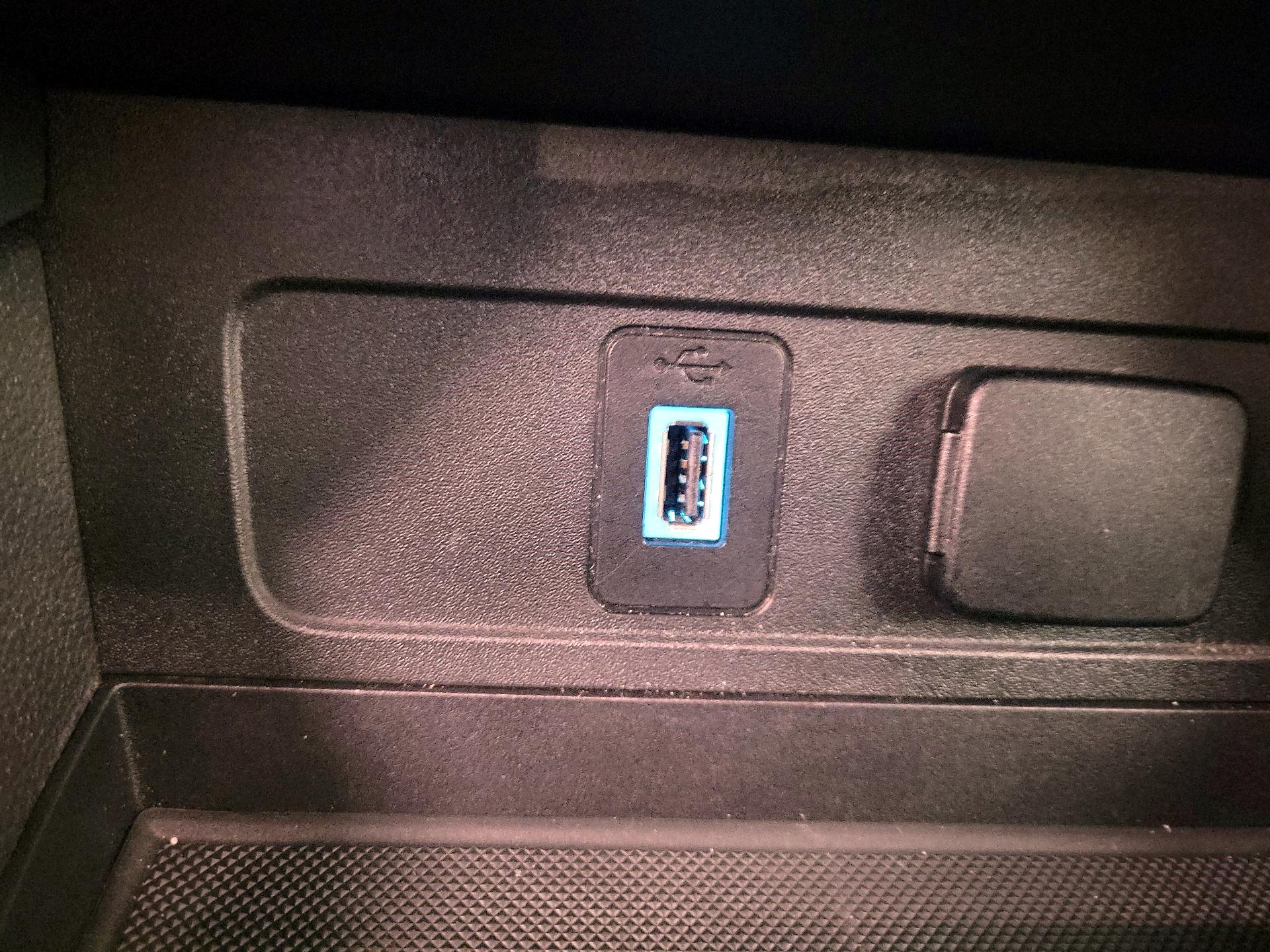 Thumbnail: 2018 Ford Escape - 16