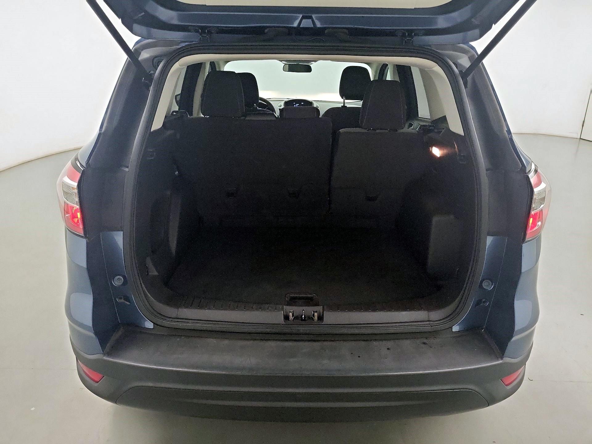 Thumbnail: 2018 Ford Escape - 18