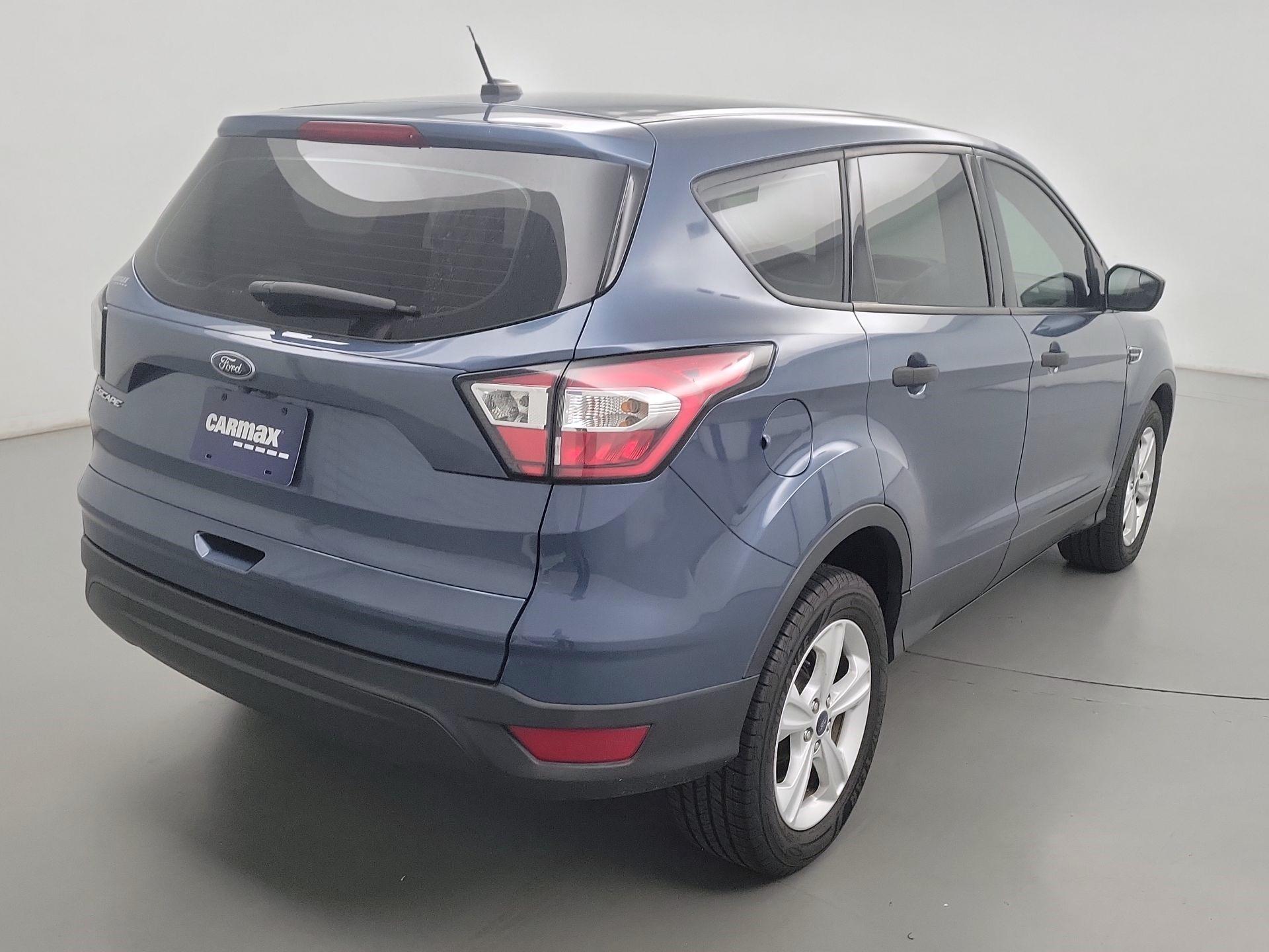 Thumbnail: 2018 Ford Escape - 5