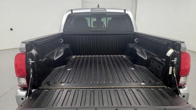 2023 Toyota Tacoma SR5 19