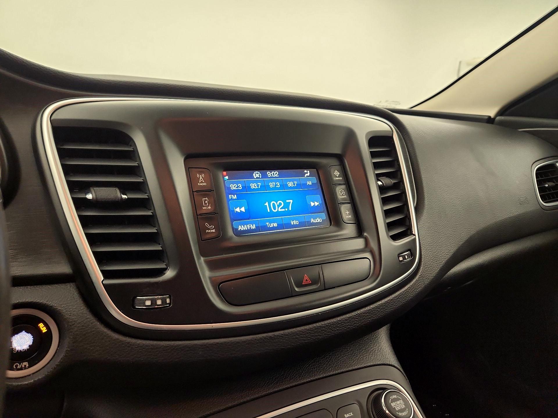 Thumbnail: 2017 Chrysler 200 - 12
